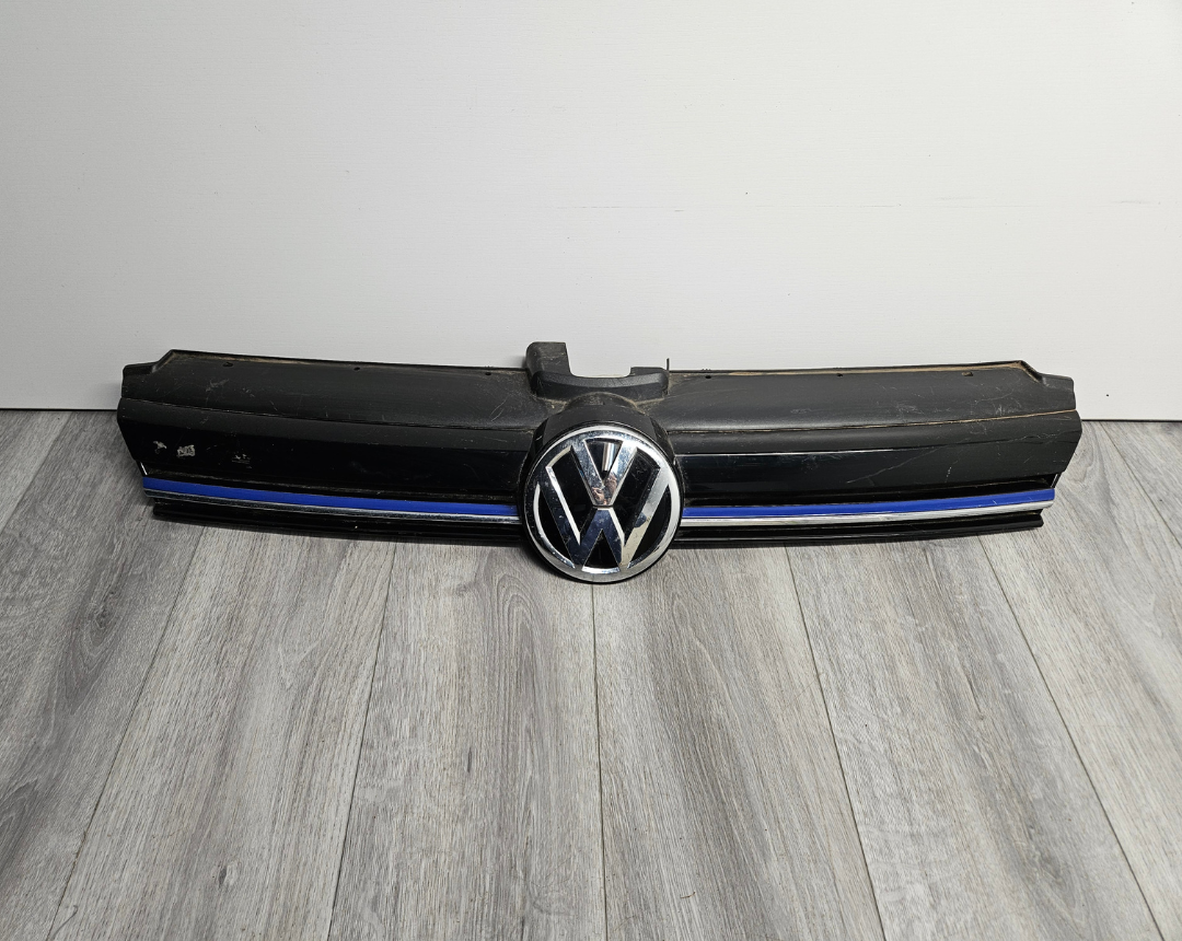 2017 - 2020 VOLKSWAGEN E-GOLF HATCHBACK FRONT UPPER GRILLE 5G0853653T
