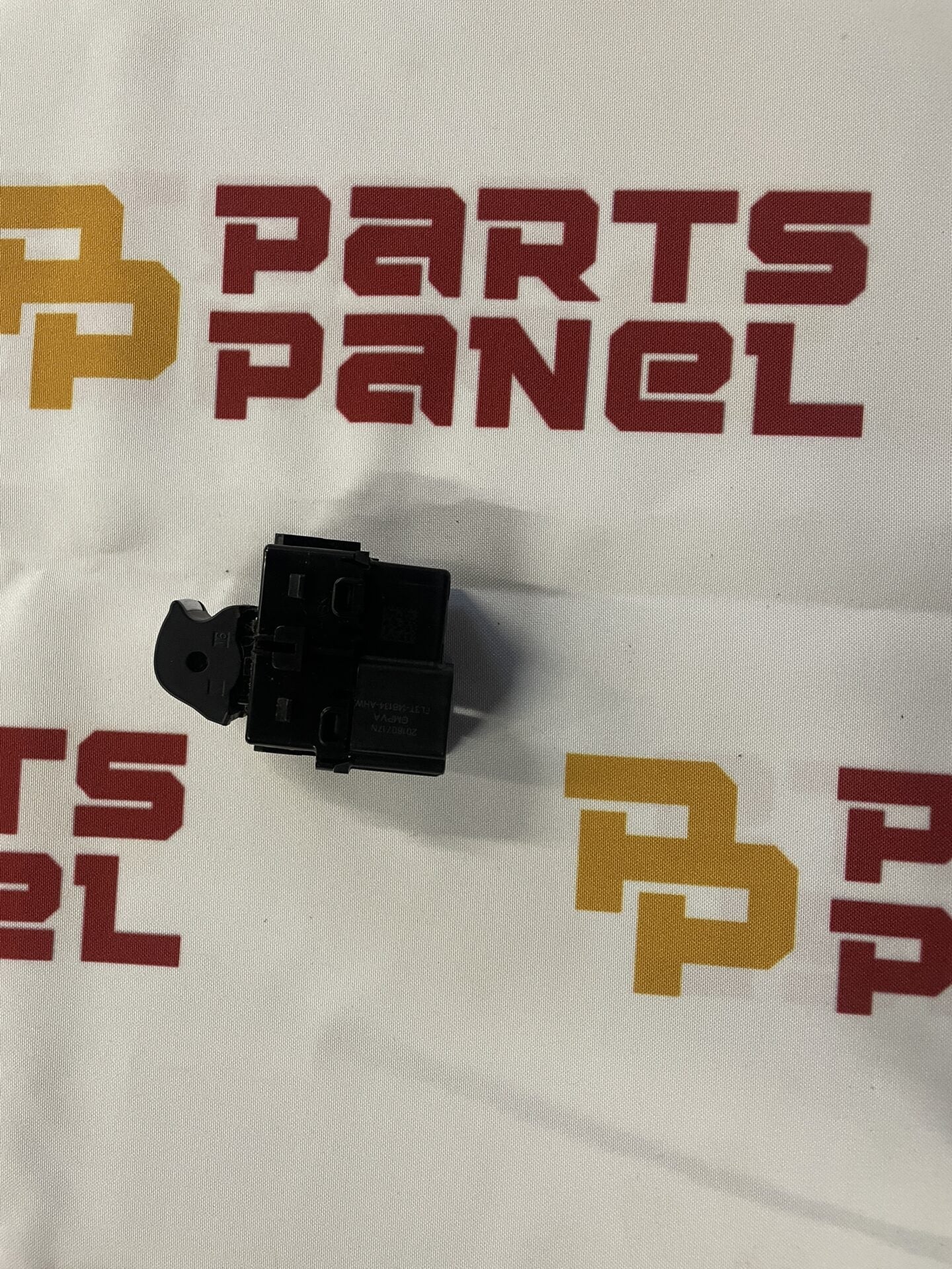 2015 - 2020 FORD F-150 WINDOW REGULATOR SWITCH FL3T-14B134-AHW