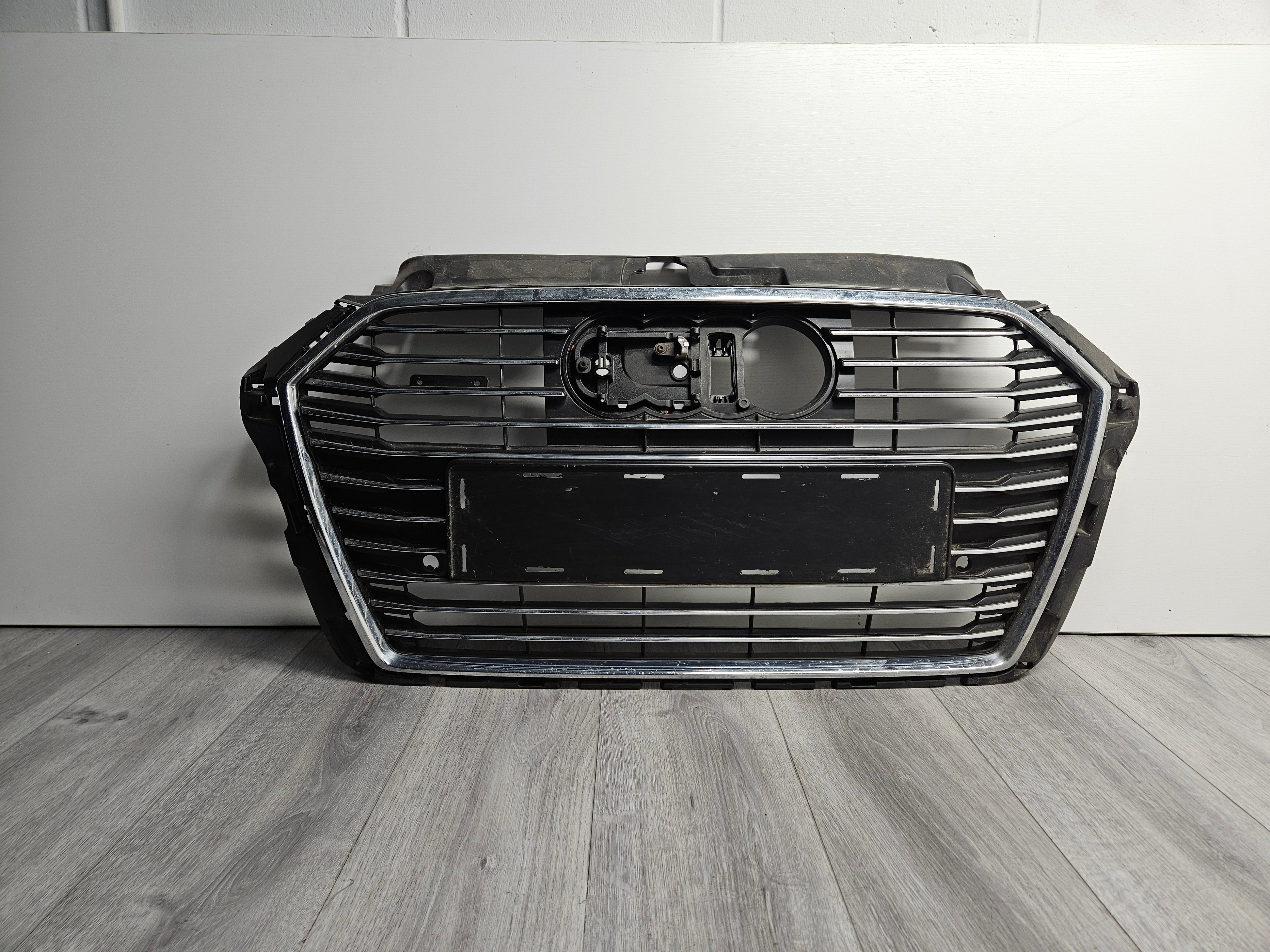 2016 - 2018 AUDI A3 HATCHBACK E-TRON CENTER GRILLE 8V4853651N