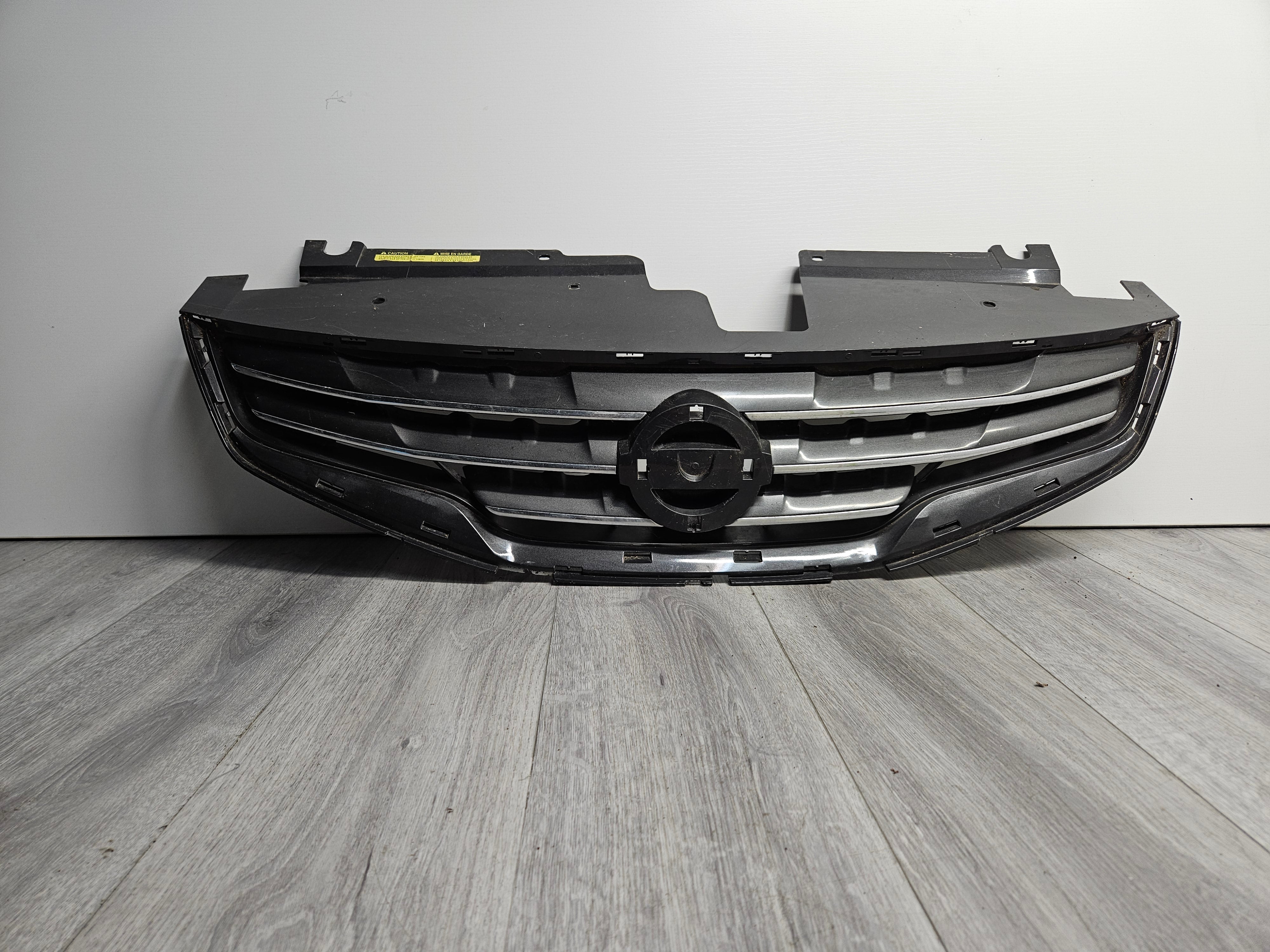 2010 - 2012 NISSAN ALTIMA FRONT GRILLE 62070-ZX00A