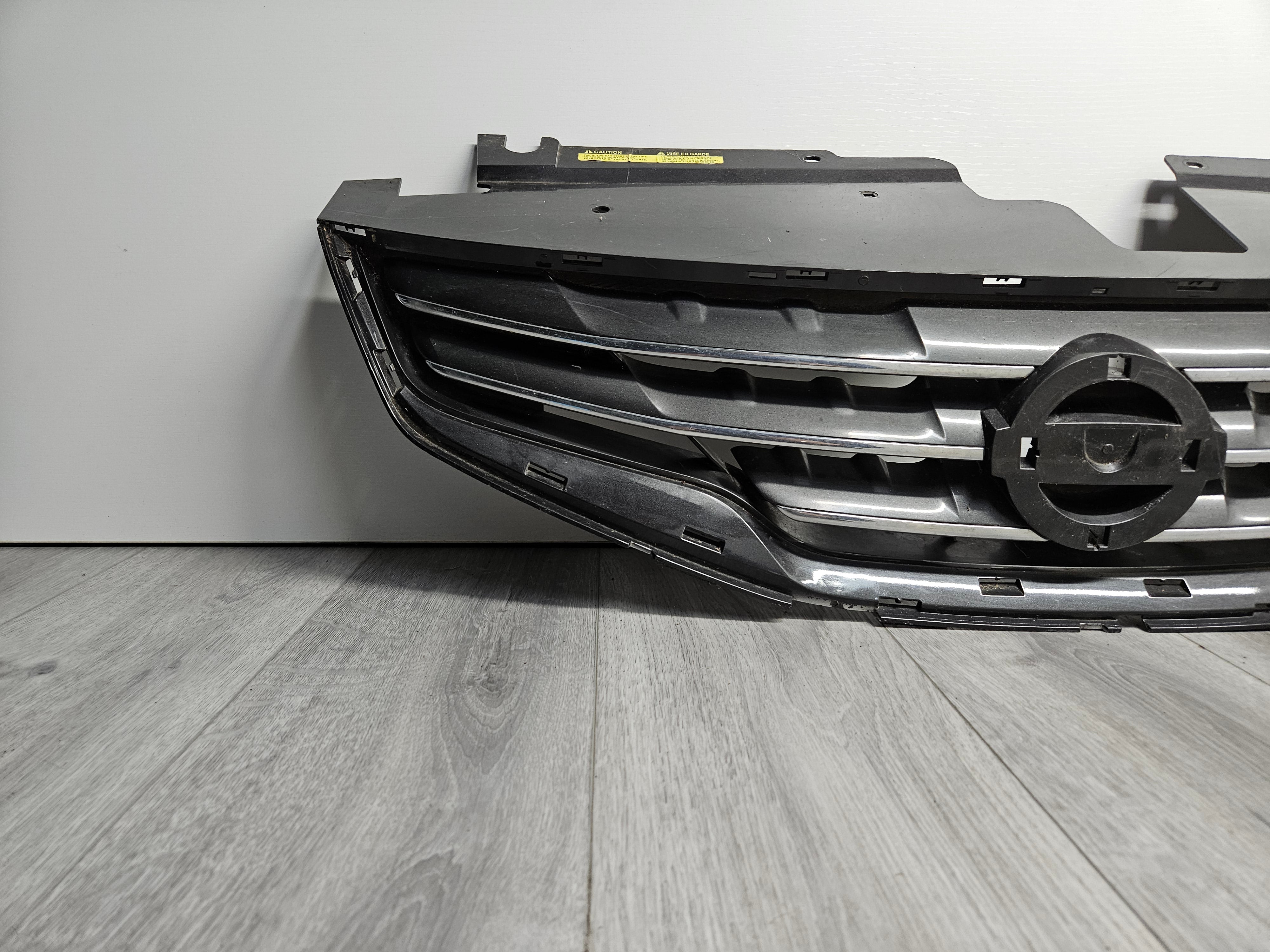 2010 - 2012 NISSAN ALTIMA FRONT GRILLE 62070-ZX00A