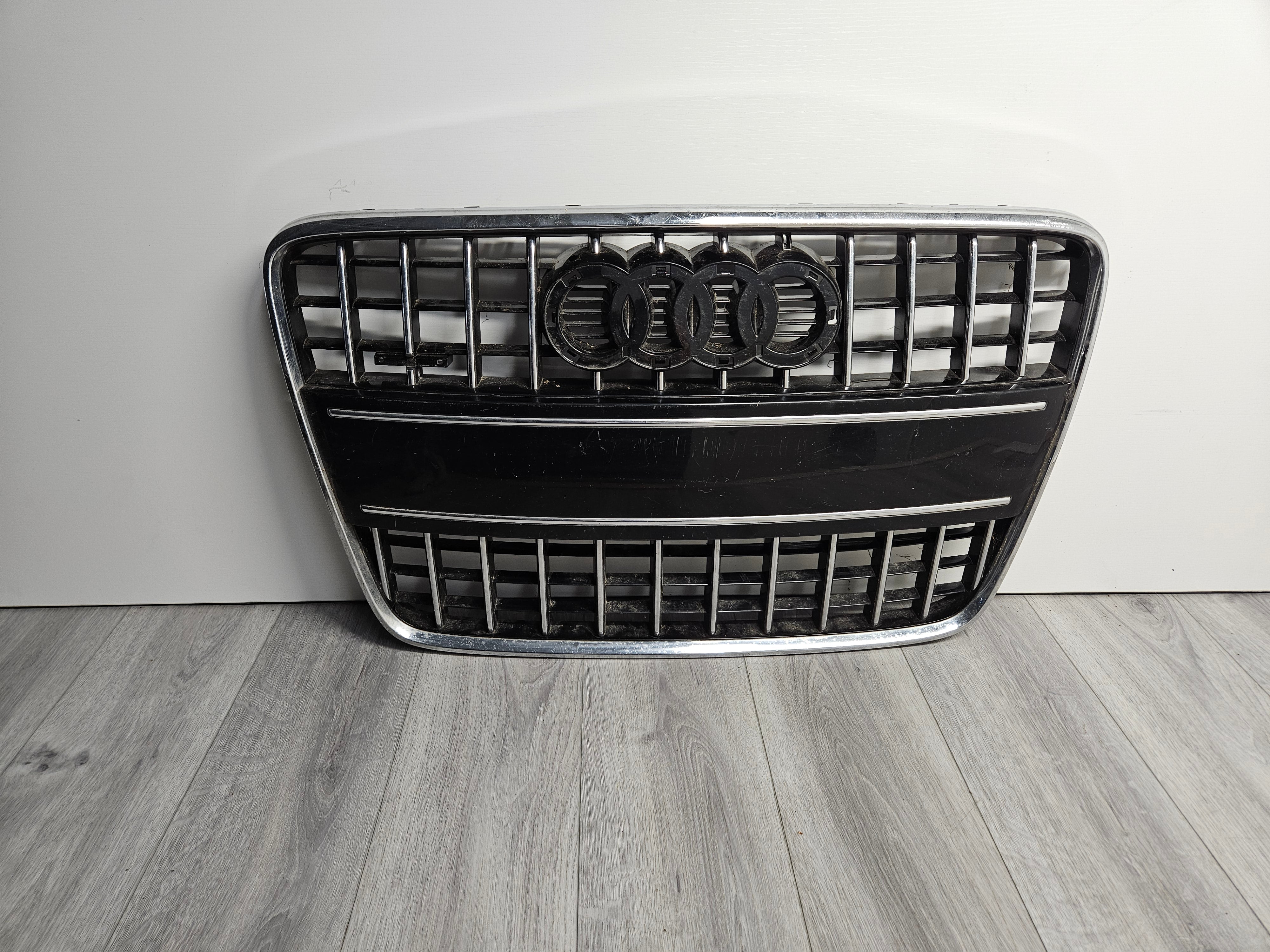 2010 - 2015 AUDI Q7 FRONT BUMPER GRILLE 4LO 853 651 H