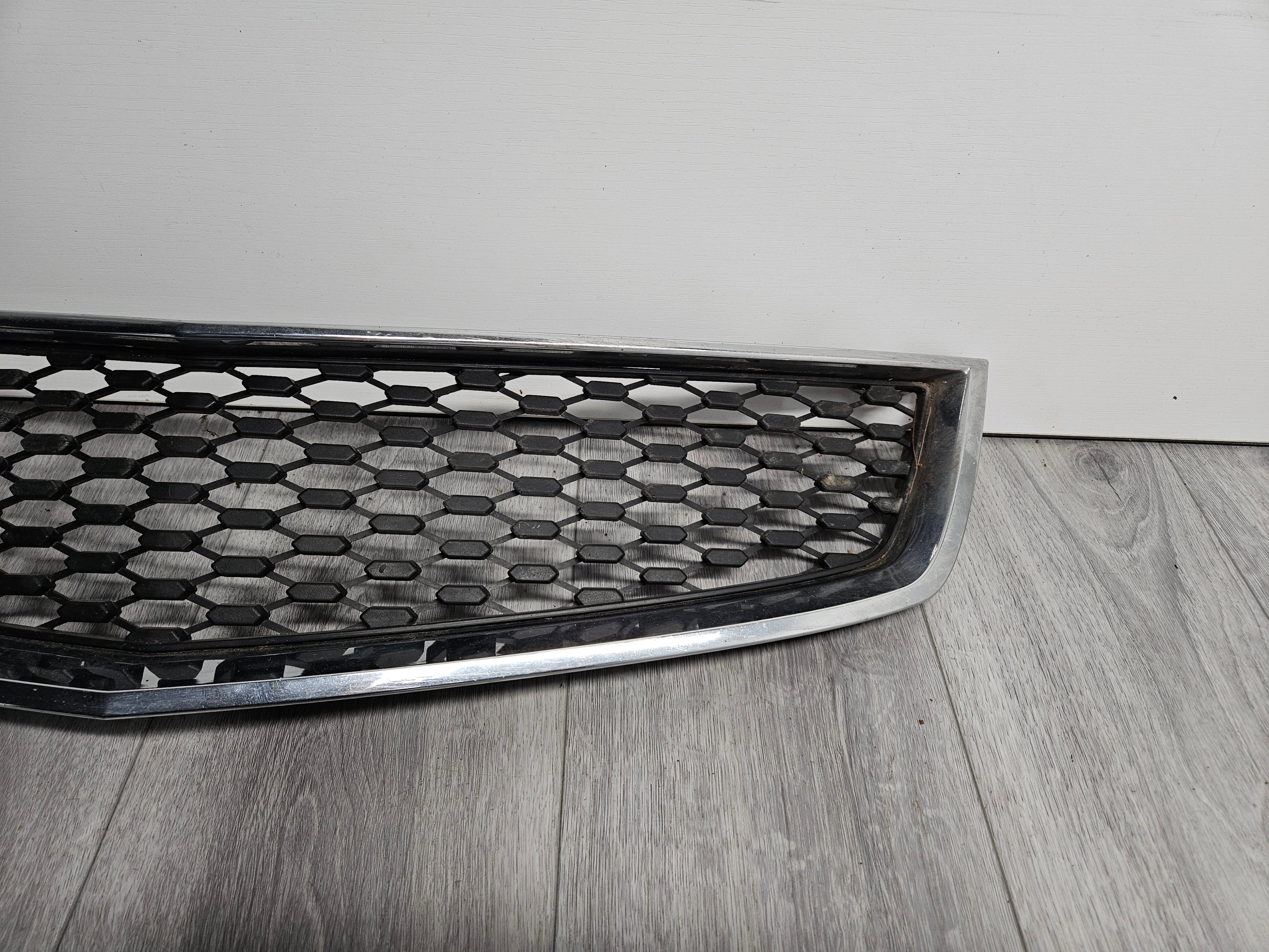 2010 - 2015 CHEVROLET EQUINOX FRONT LOWER GRILLE 25798748
