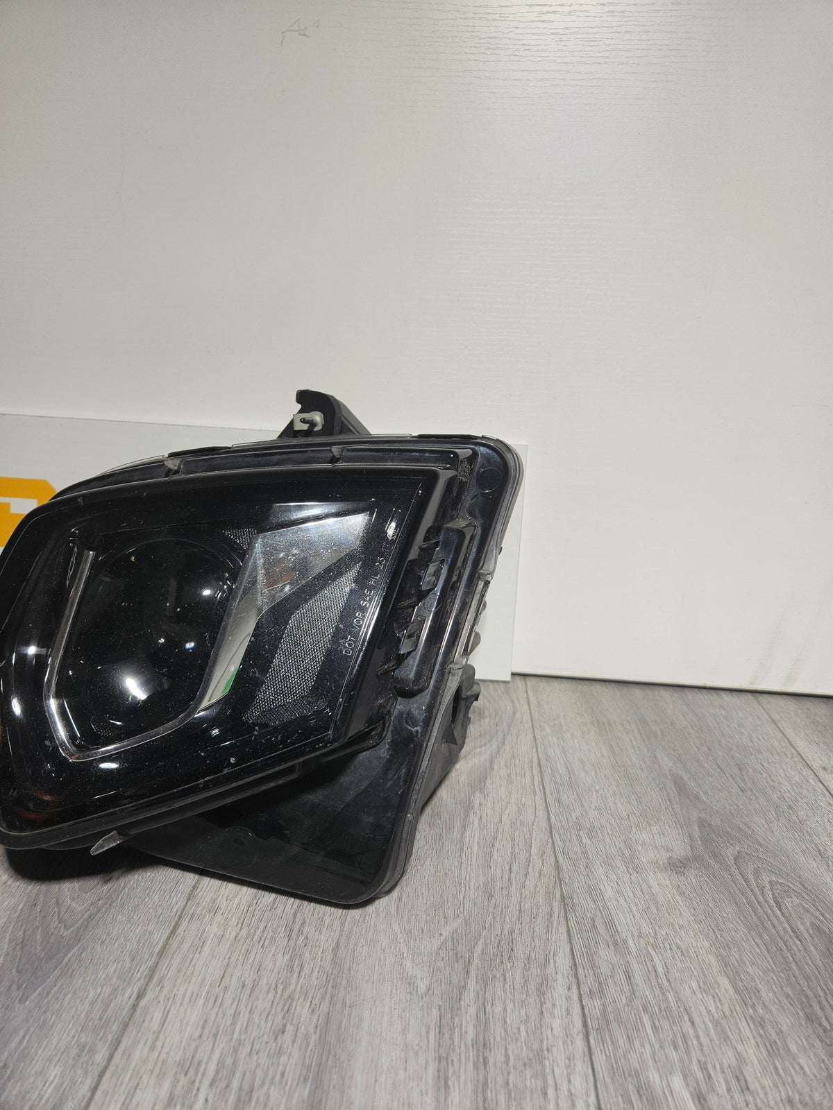 2023-2026 CHEVROLET BLAZER DRIVER SIDE LED HEADLIIGHT OEM USED.