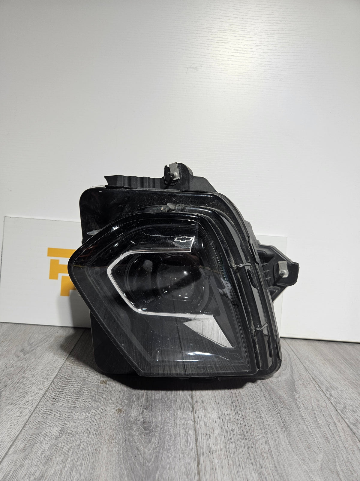 2023-2026 CHEVROLET BLAZER DRIVER SIDE LED HEADLIIGHT OEM USED.