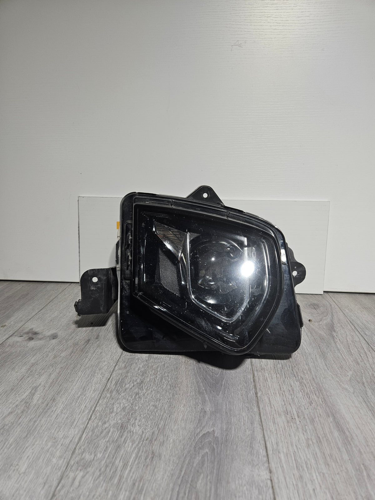 2023-2026 CHEVROLET BLAZER PASSENGER SIDE LED HEADLIGHT OEM USED