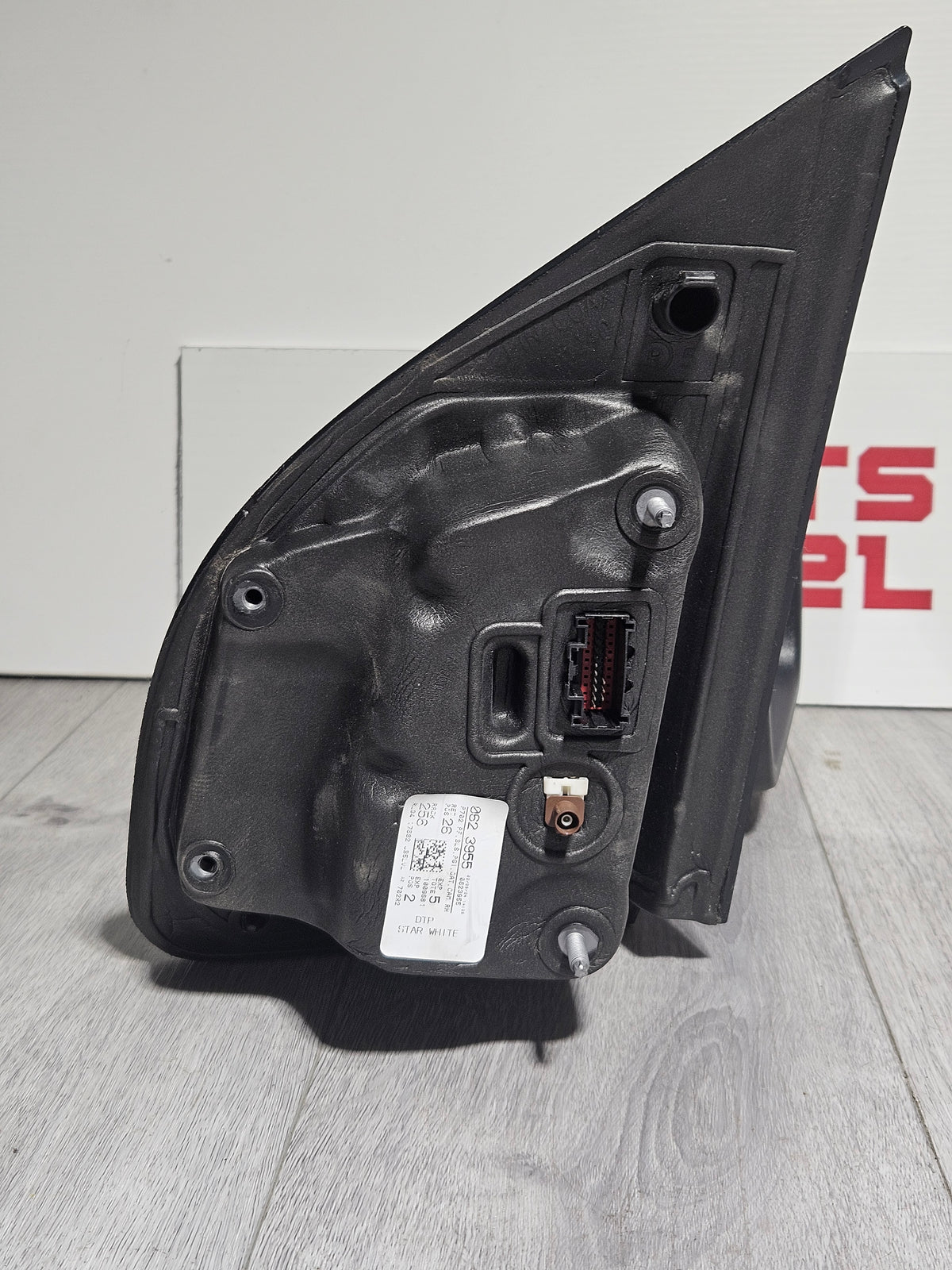 2021-2026 FORD F-150 POWER PASSENGER SIDE DOOR MIRROR OEM USED