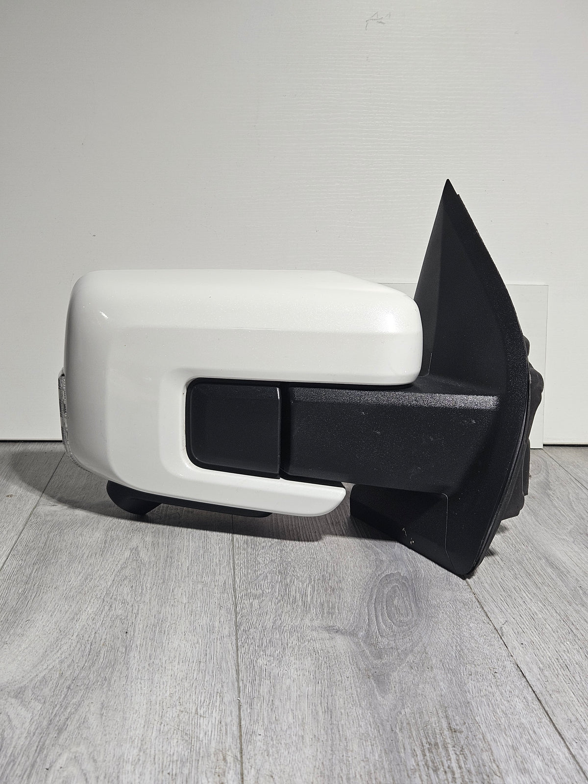 2021-2026 FORD F-150 POWER PASSENGER SIDE DOOR MIRROR OEM USED