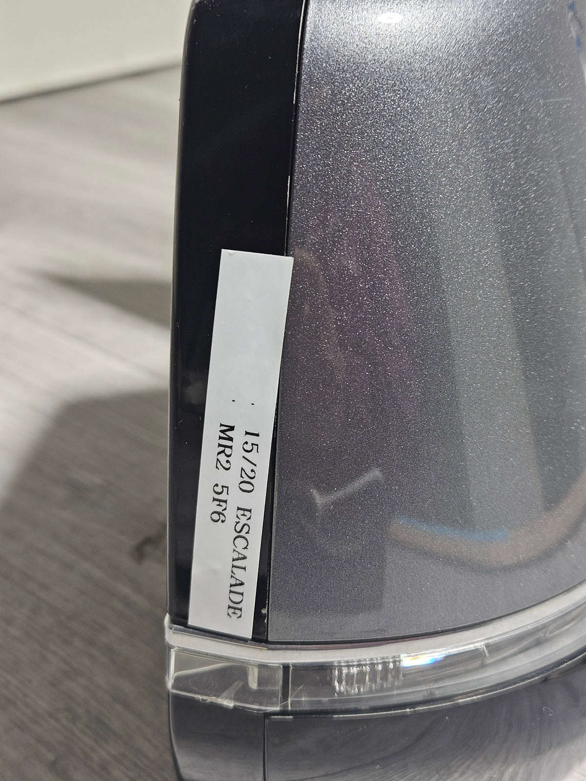 2015-2020 CADILLAC ESCALADE PASSENGER SIDE DOOR MIRROR OEM USED