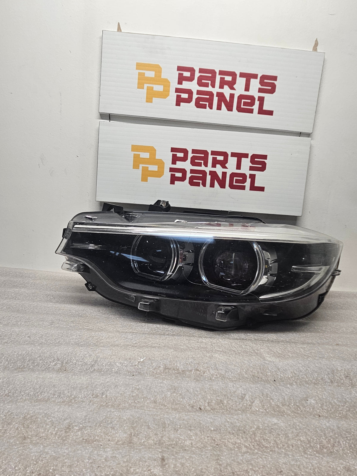 2018-2020 BMW 4 SERIES LED HEADLIGHT DRIVER SIDE OEM USED 63.11-7476209-03