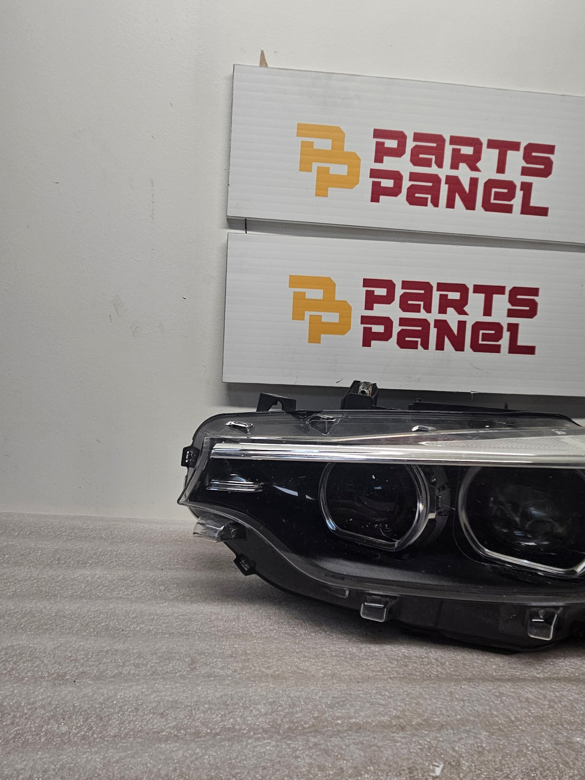 2018-2020 BMW 4 SERIES LED HEADLIGHT DRIVER SIDE OEM USED 63.11-7476209-03