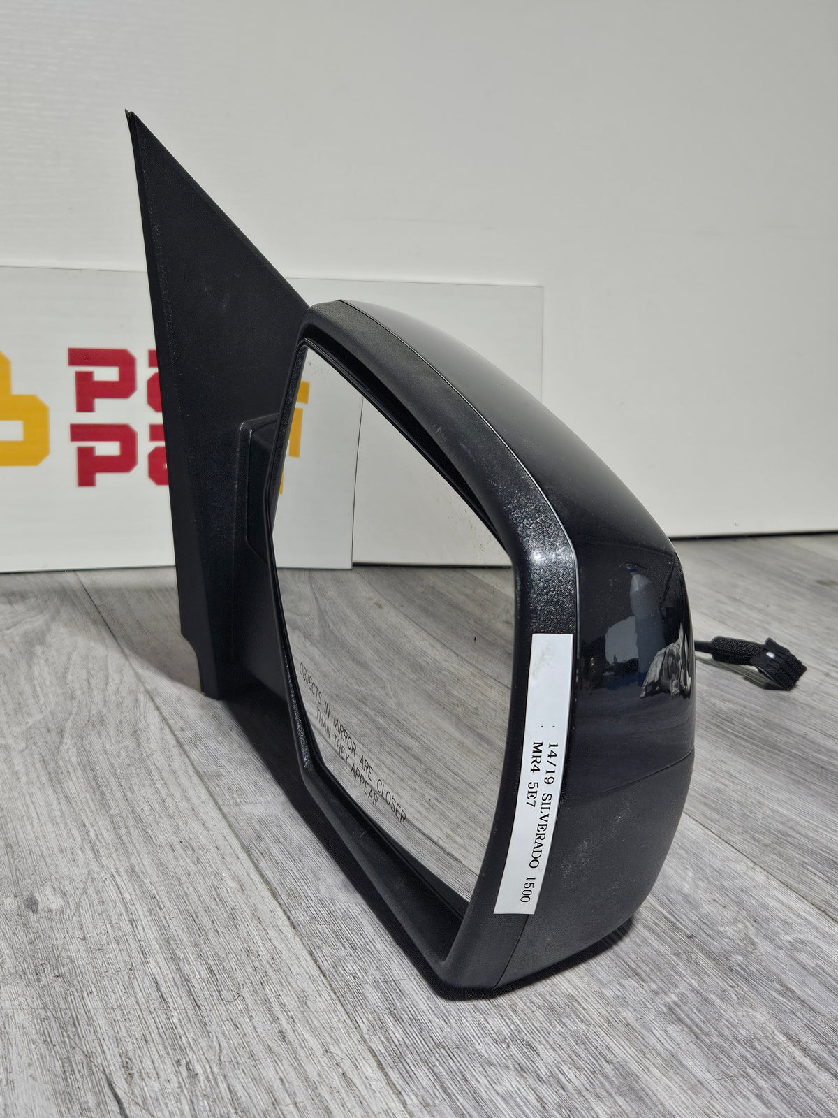 2014-2019 GMC SIERRA/ SILVERADO 1500-3500 RIGHT PASSENGER DOOR SIDEVIEW DOOR MIRROR OEM USED 23180079