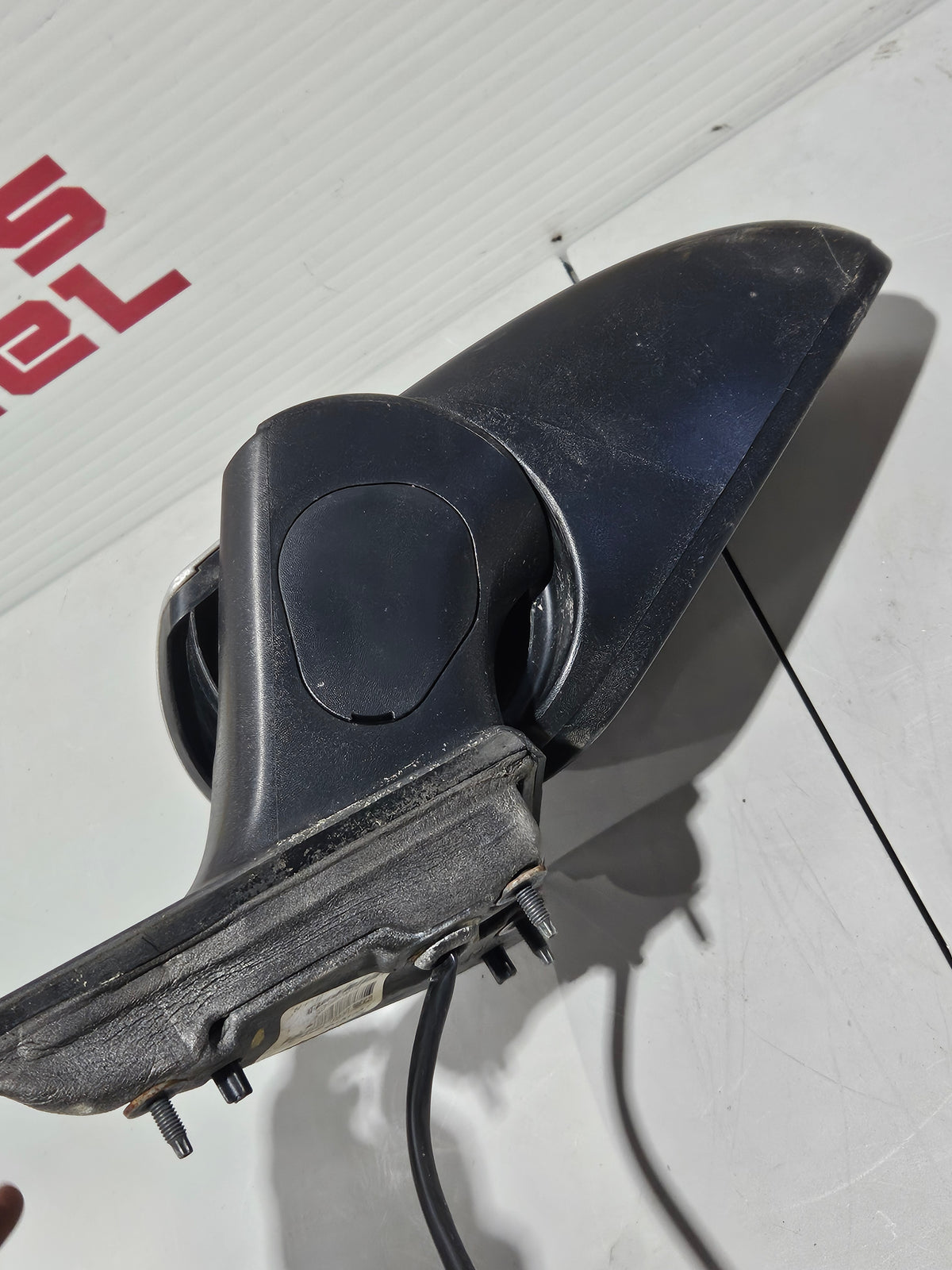 2008 2012 CHEVY MALIBU DRIVER SIDE POWER BASIC MIRROR OEM USED 25878732