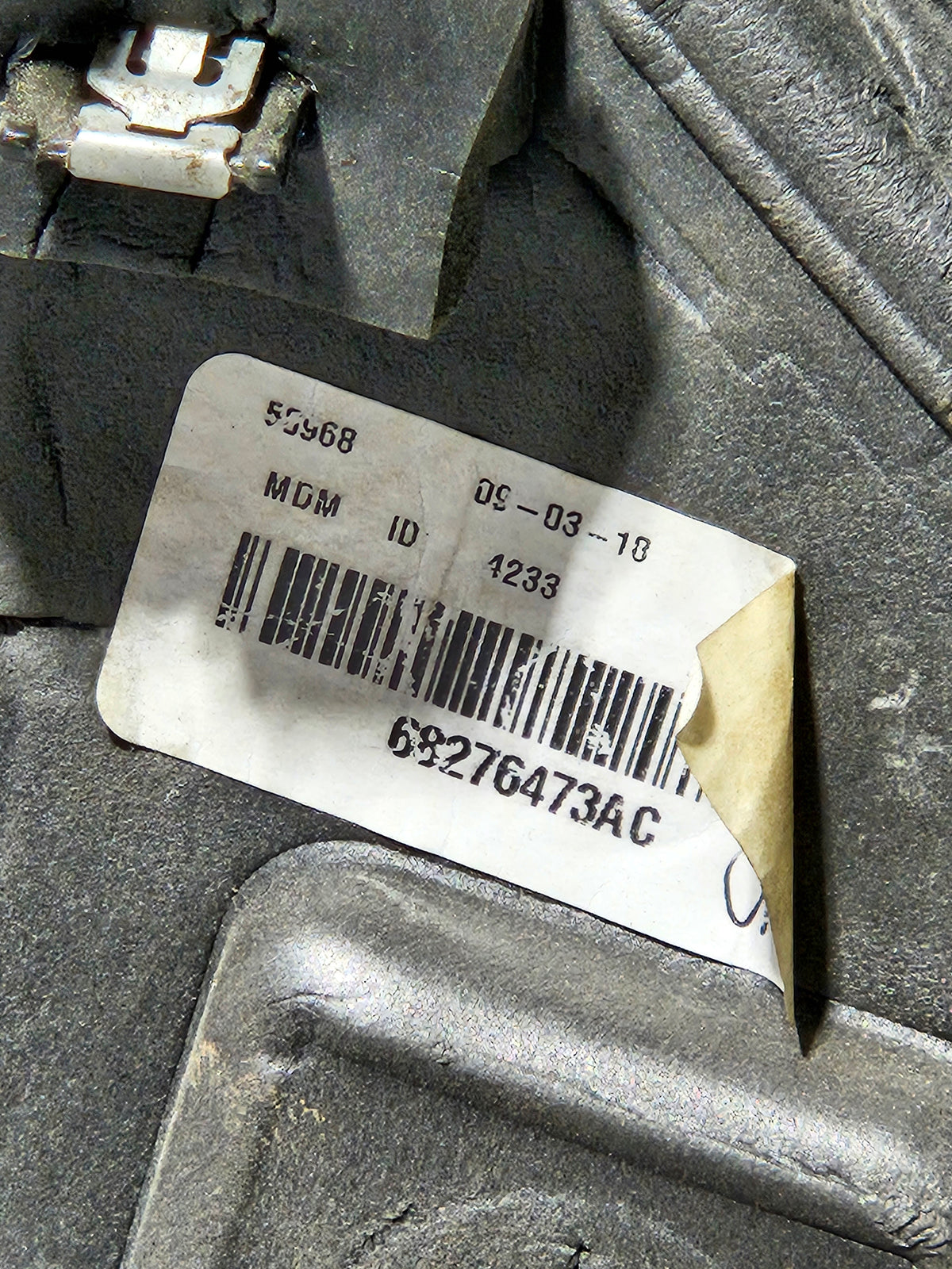 2019-2024 RAM 1500 DRIVER SIDE MIRROR OEM USED 68276473AC.
