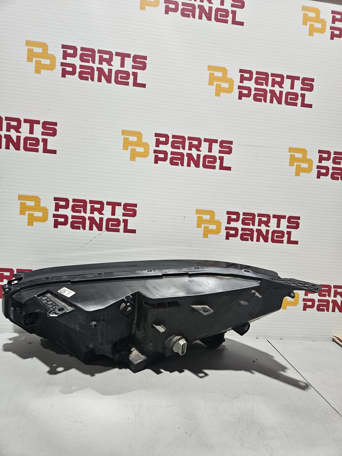 2023-2026 HONDA CR-V LED DRIVER SIDE HEADLIGHT OEM USED