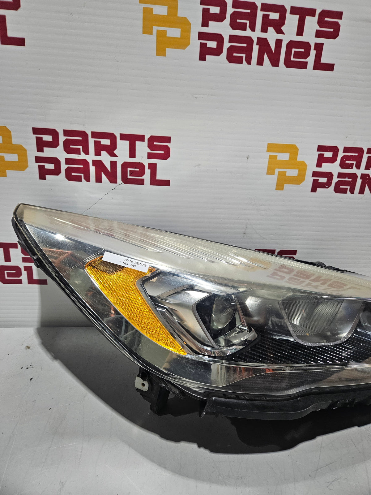 2017-2019 FORD ESCAPE PASSENGER SIDE HYBRID HEADLIGHT OEM USED GJ54-13W029-BF