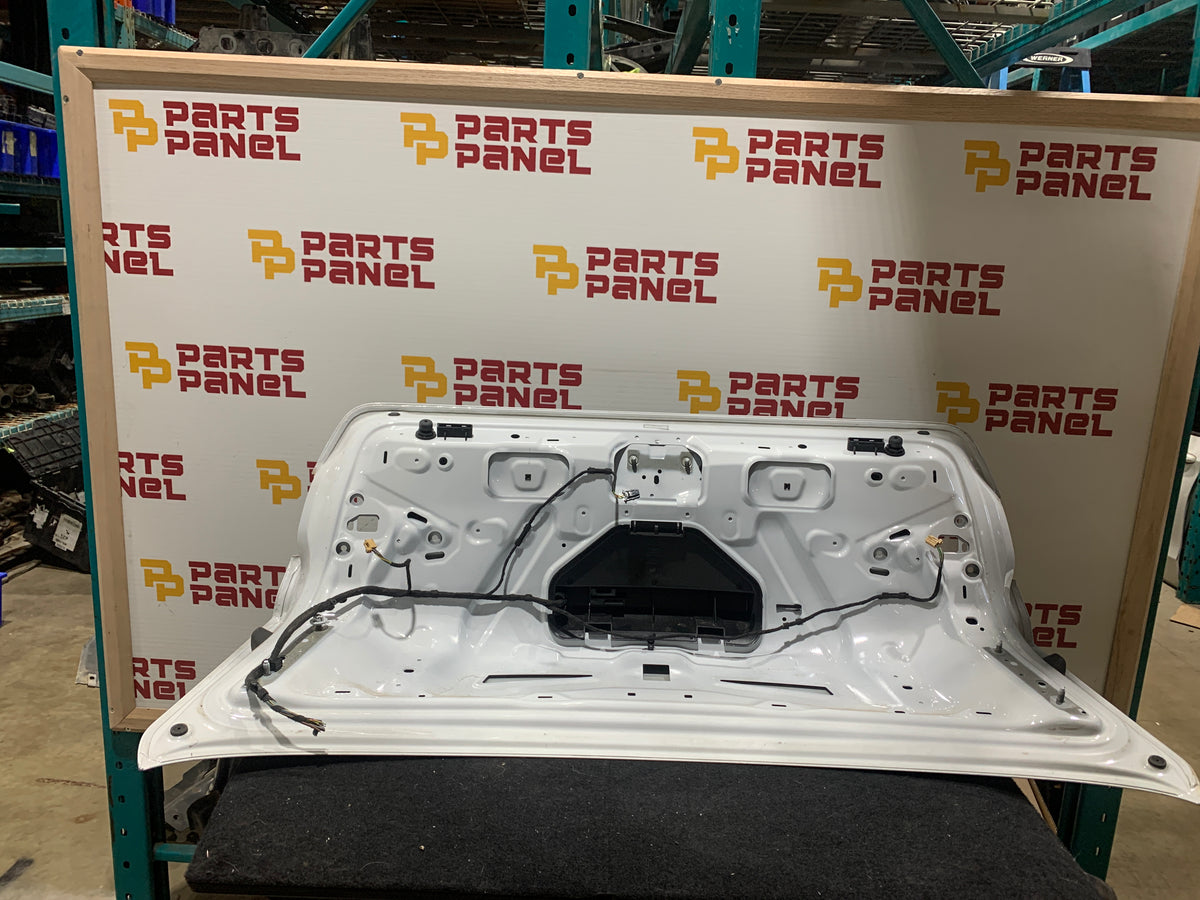 2017-2019 AUDI A4 TRUNK LID/ LIFTGATE OEM USED