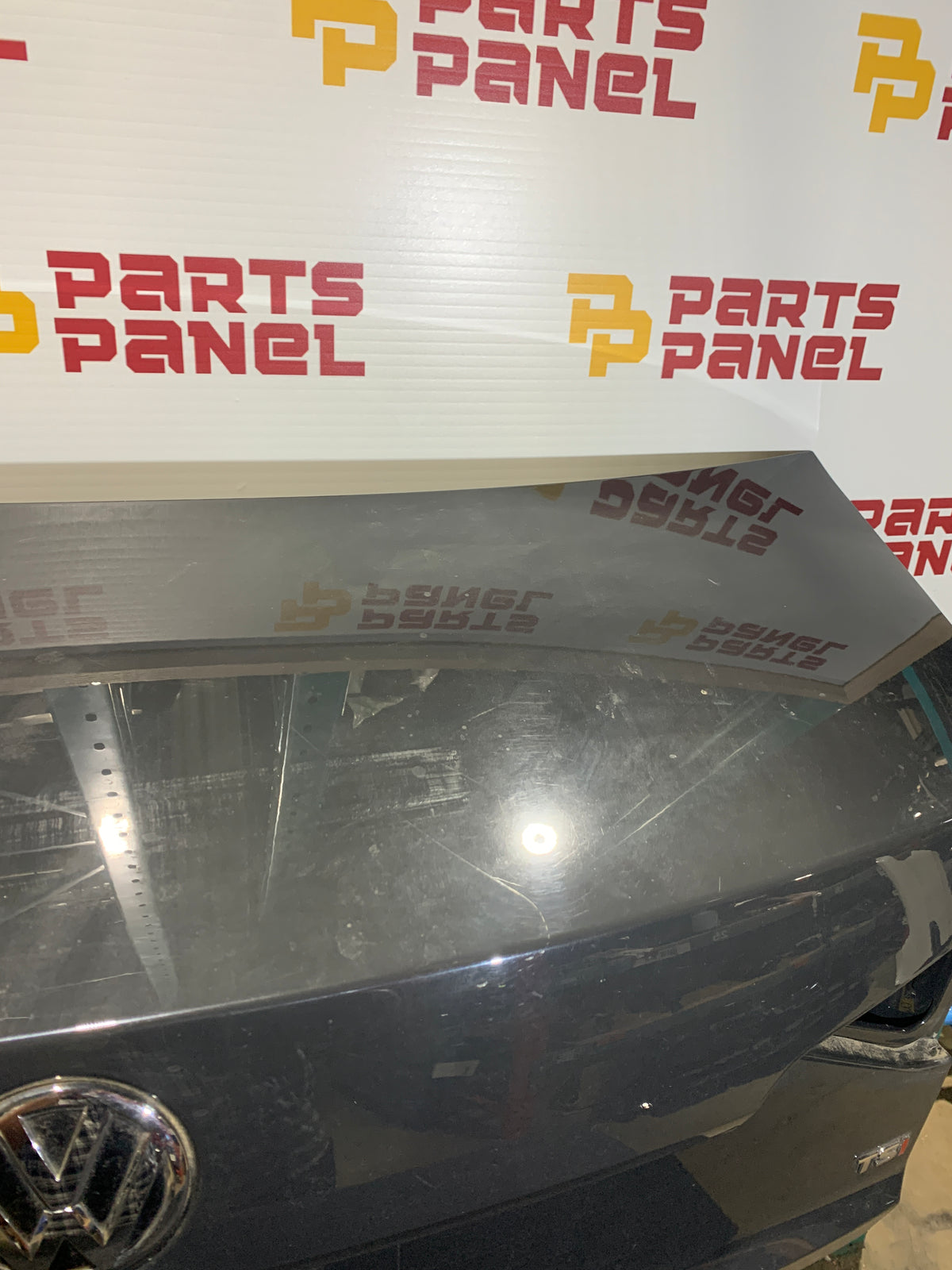 2016-2019 VOLKSWAGEN PASSAT TRUNK LID / LIFTGATE OEM USED