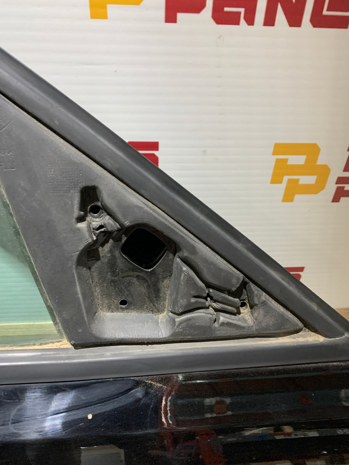 2013-2017 AUDI Q5 PASSENGER SIDE FRONT DOOR OEM USED