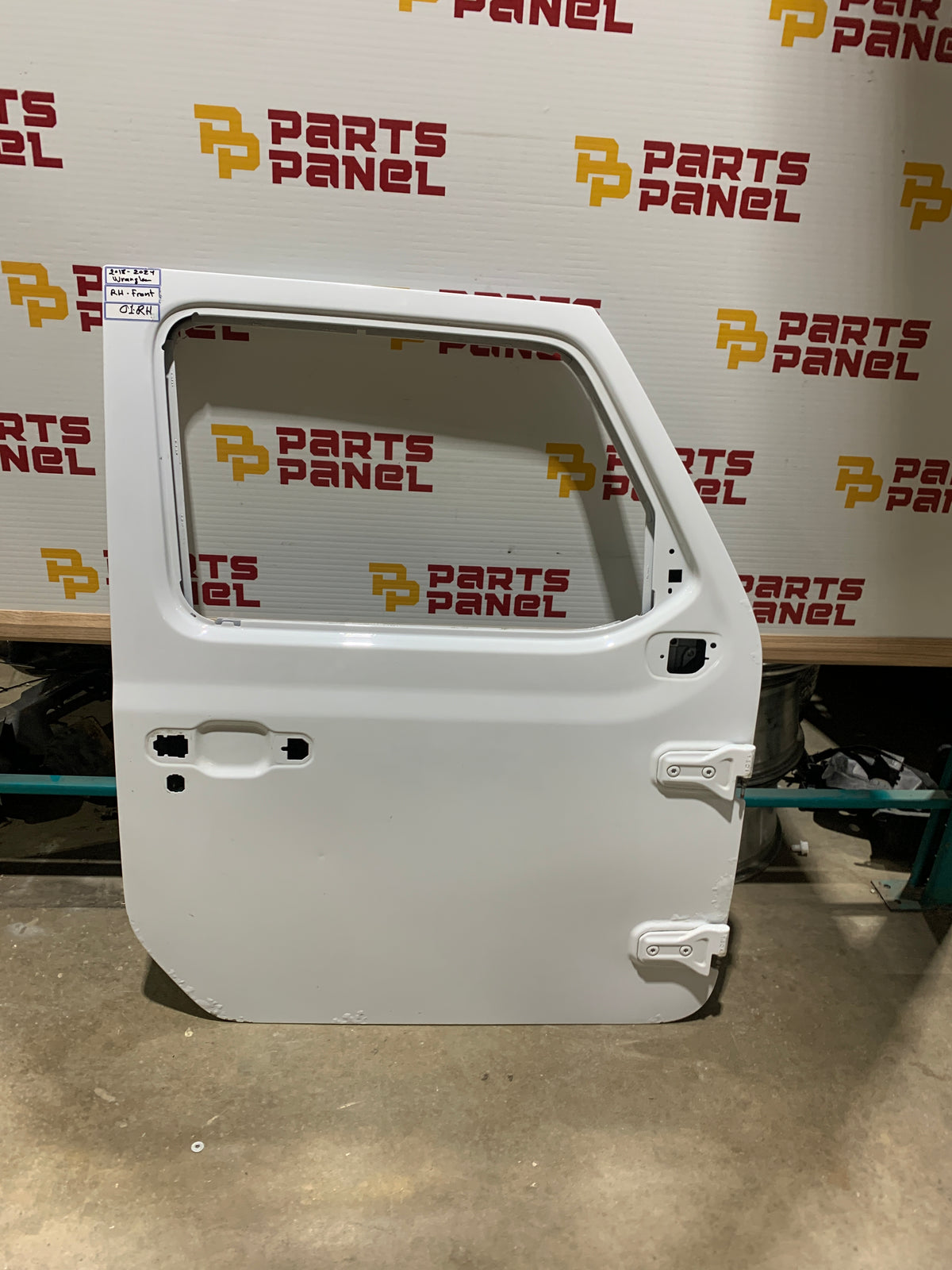 2018-2025 JEEP WRANGLER PASSENGER SIDE FRONT DOOR OEM USED