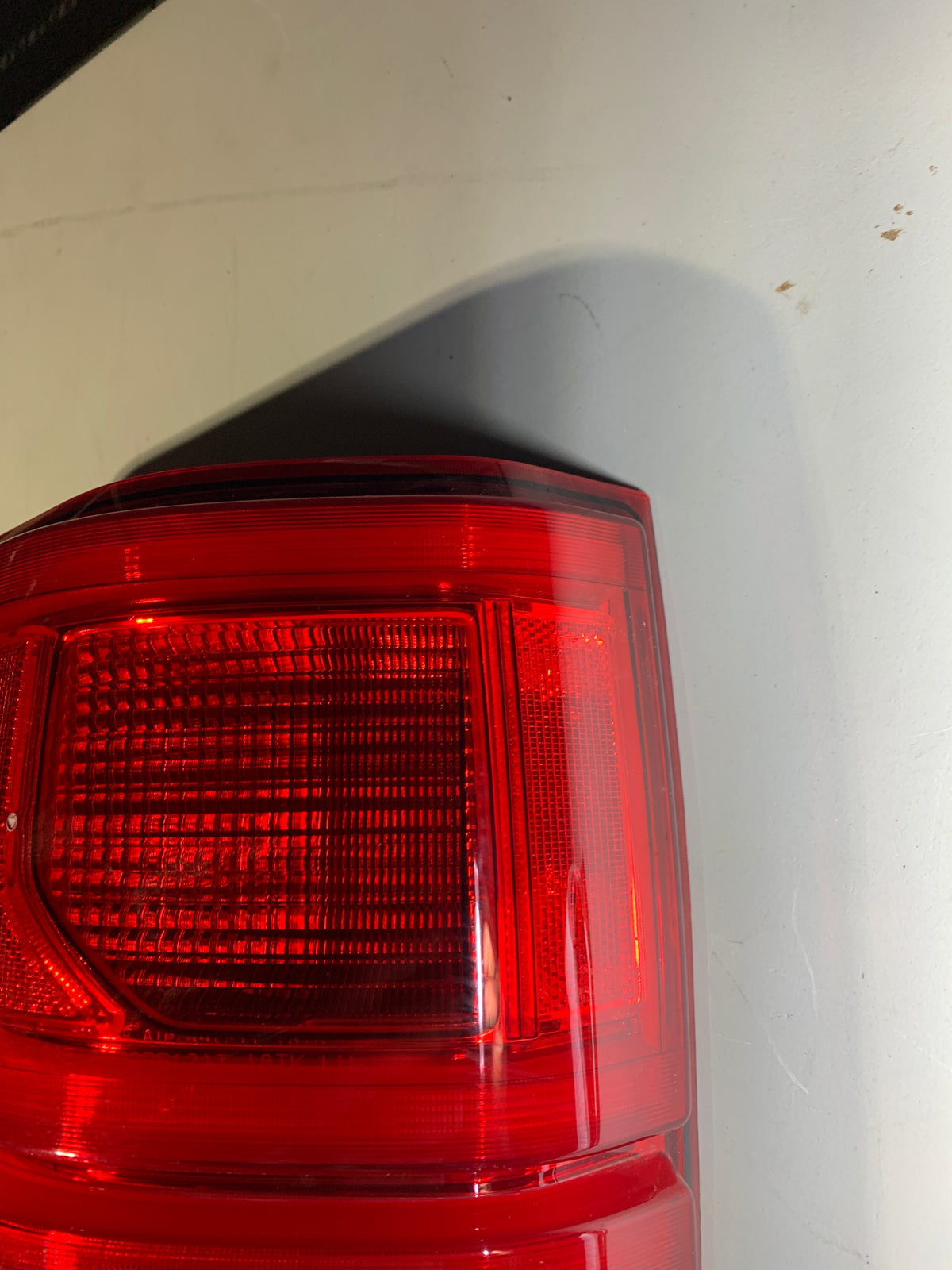 2018-2020 FORD F150 LEFT DRIVER SIDE TAIL LIGHT WITH LED BLIND SPOT OEM KL34-13B505-CE