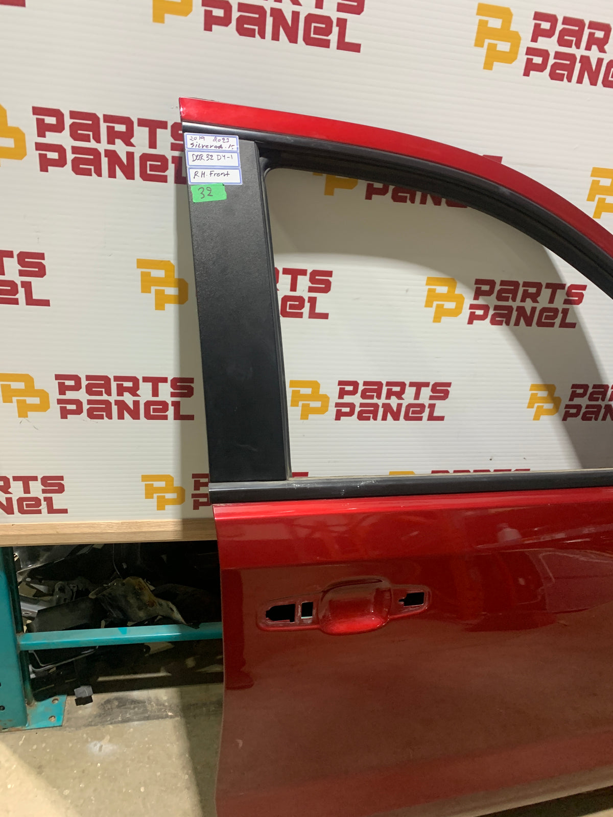2019-2026 CHEVY SILVERADO 1500 PASSENGER SIDE FRONT DOOR OEM USED