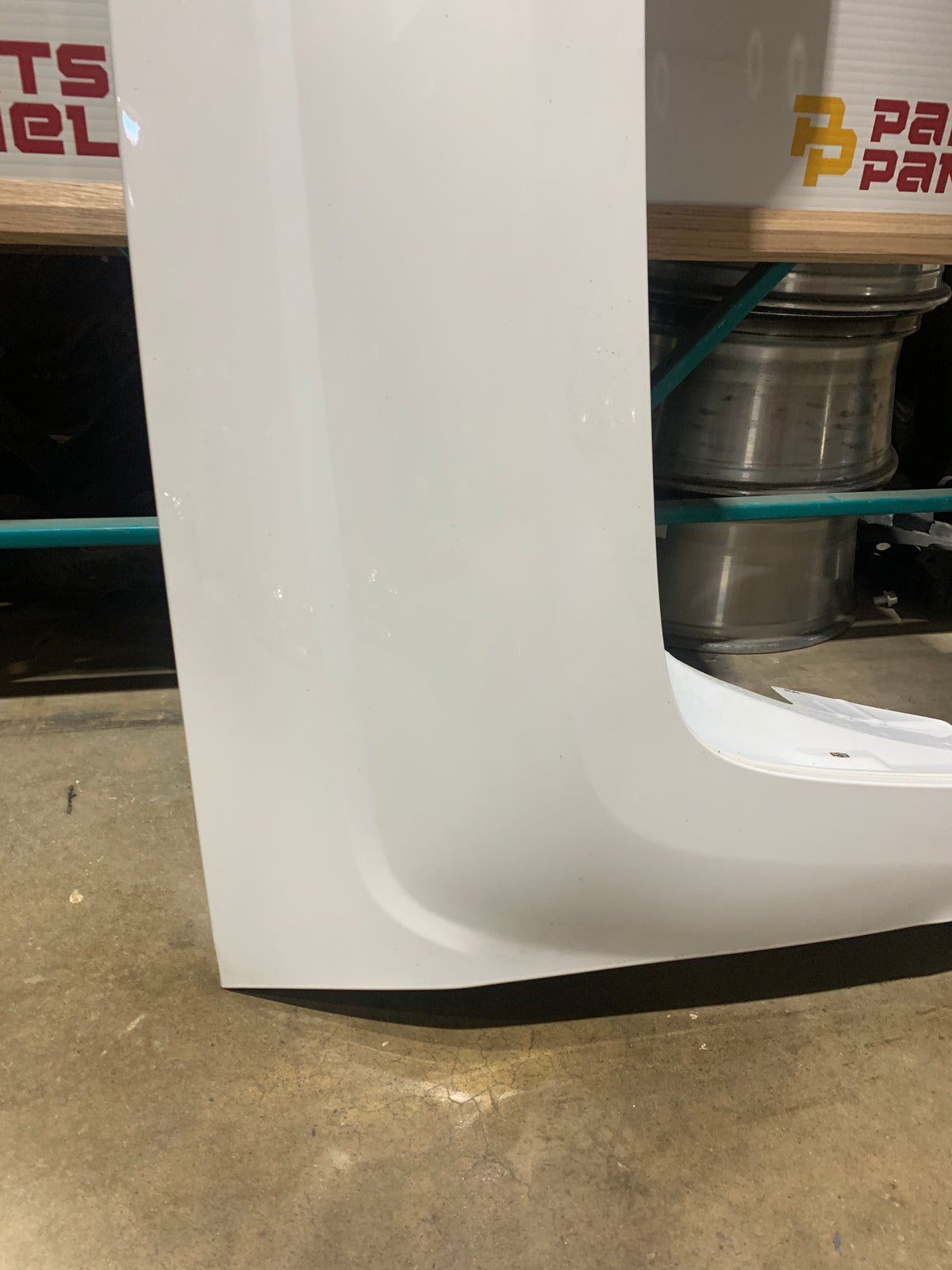 2014-2018 CHEVY SILVERADO 1500 2500 3500 PASSENGER SIDE FENDER OEM USED