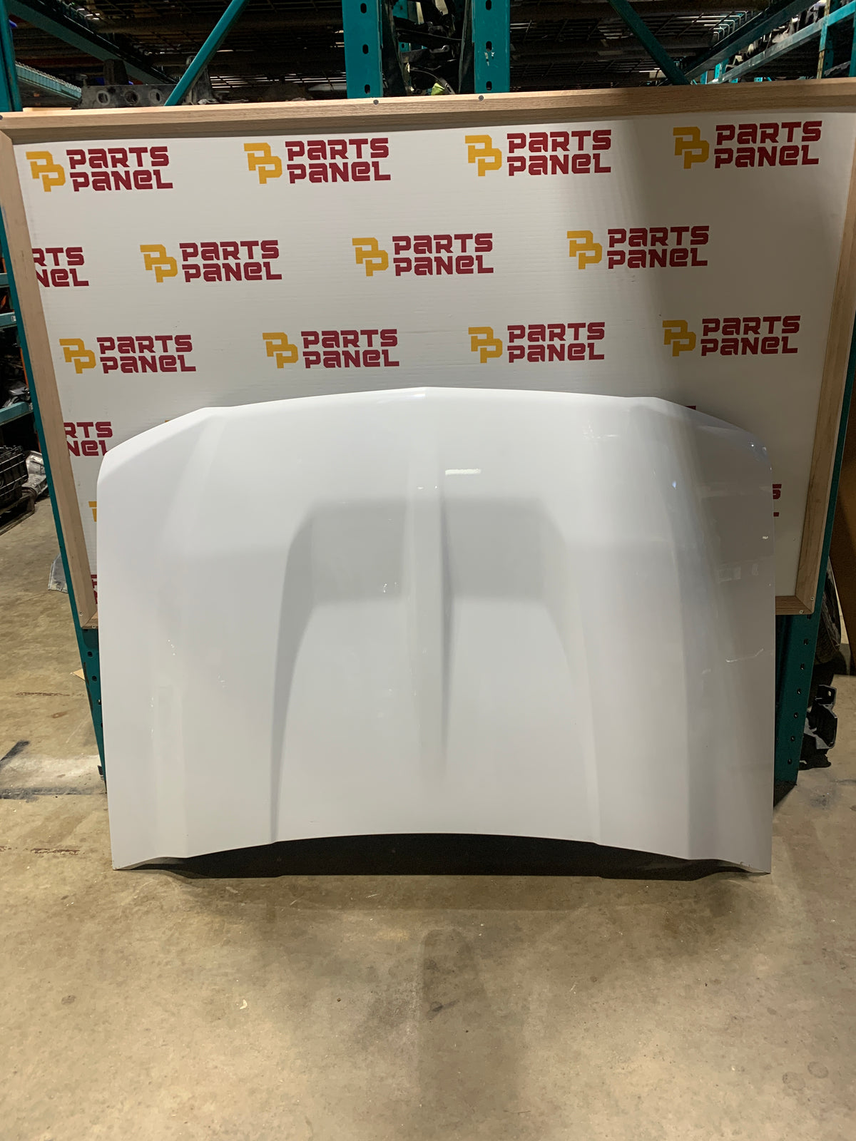 2016 - 2018 CHEVY SILVERADO 1500 WHITE HOOD OEM