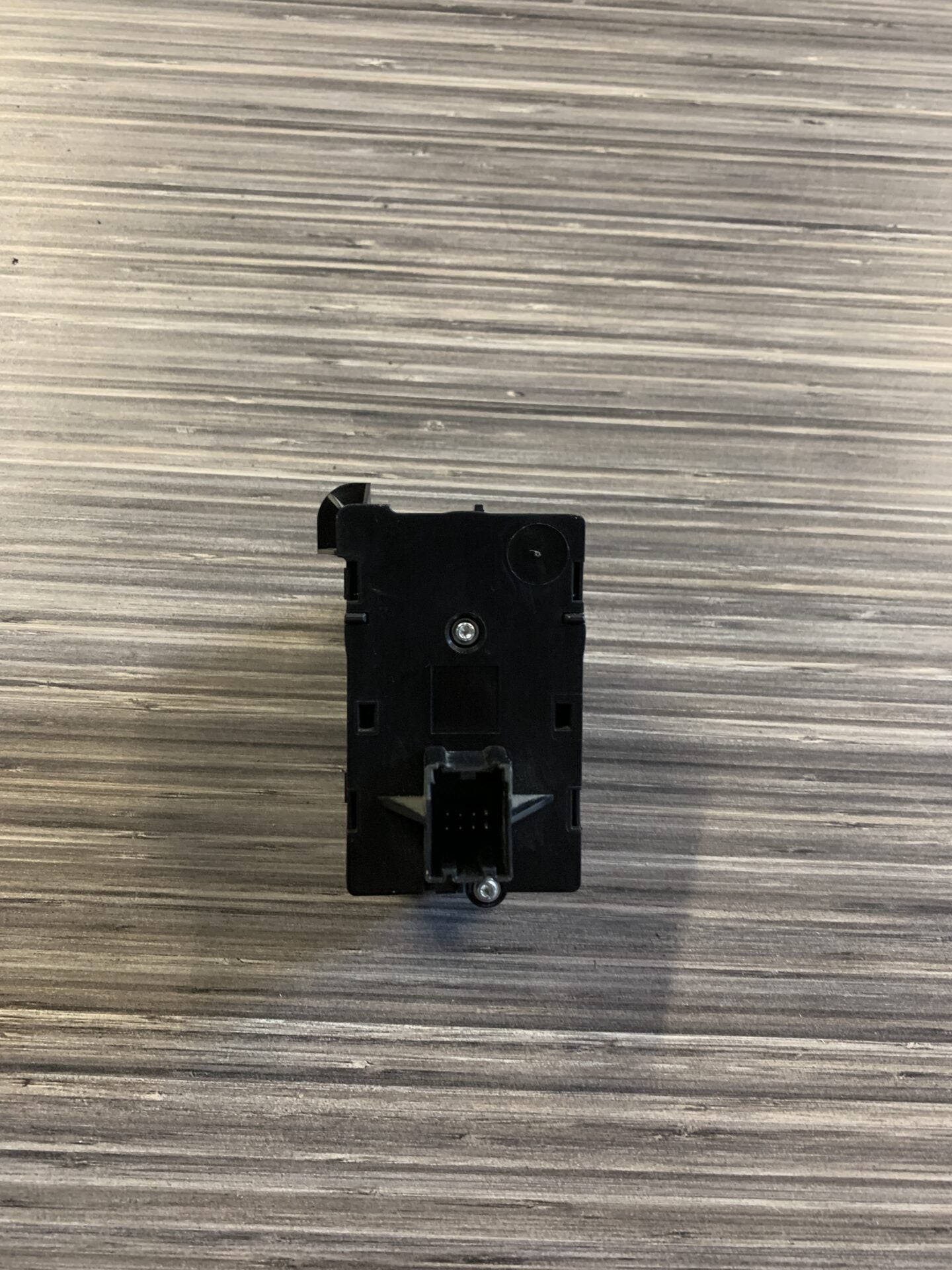 2019 - 2022 CHEVY SILVERADO 1500 RIDE CONTROL SWITCH 84490302