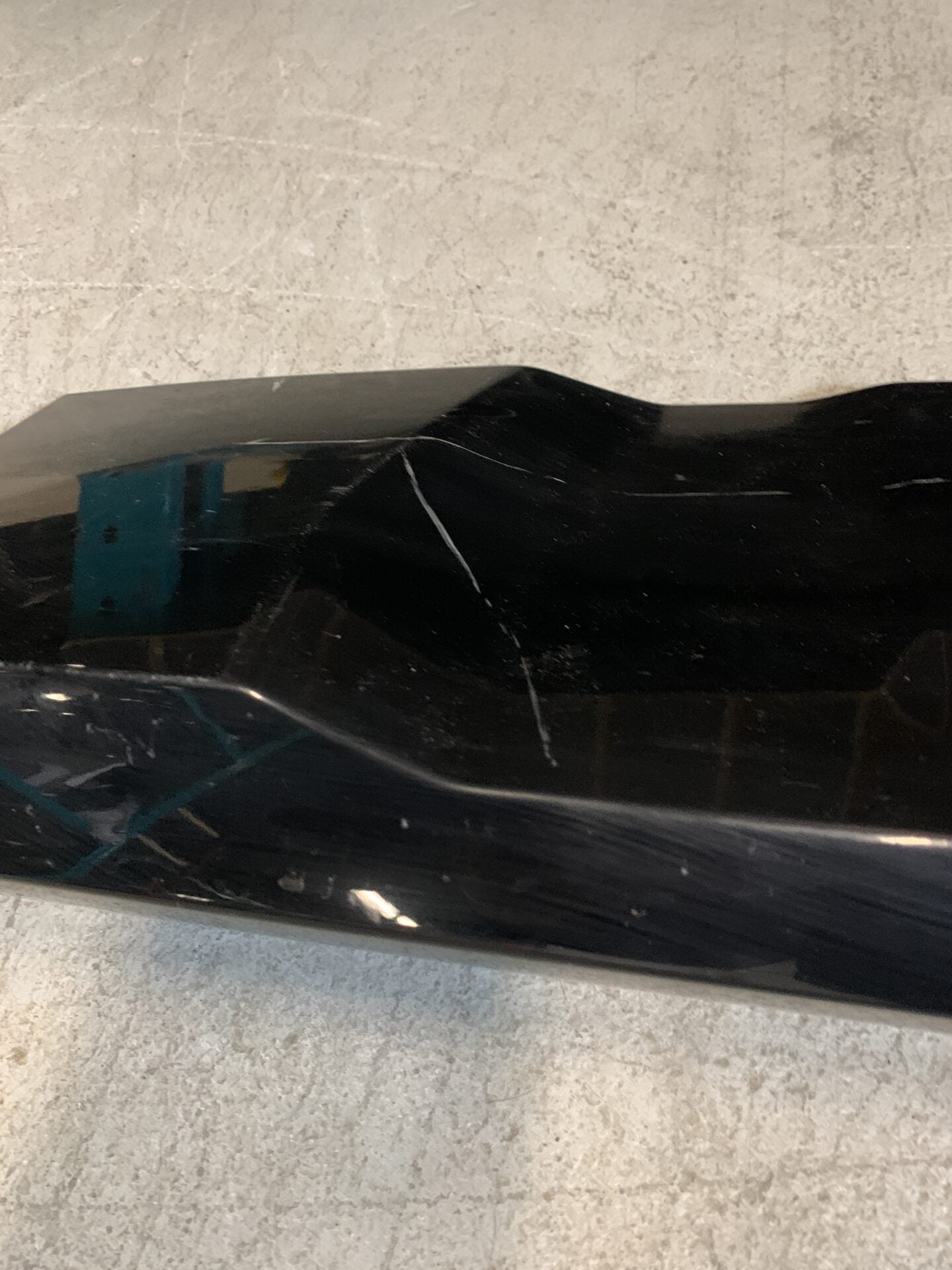 2019 - 2021 GMC SIERRA 1500 / CHEVY SILVERADO 1500 BLACK ROOF SPOILER 23397377 