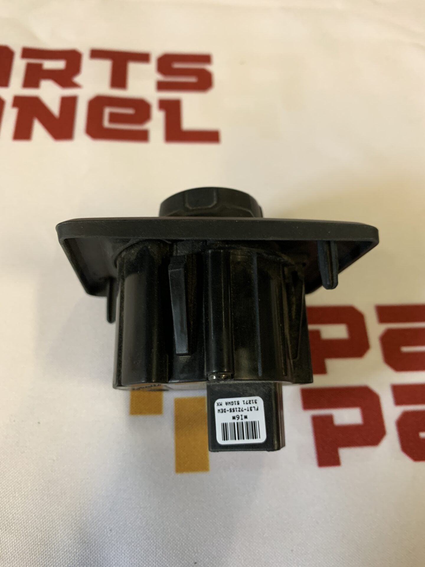 2018 - 2020 FORD F150 TRANSFER CASE SWITCH FL3T--72155-DEW 