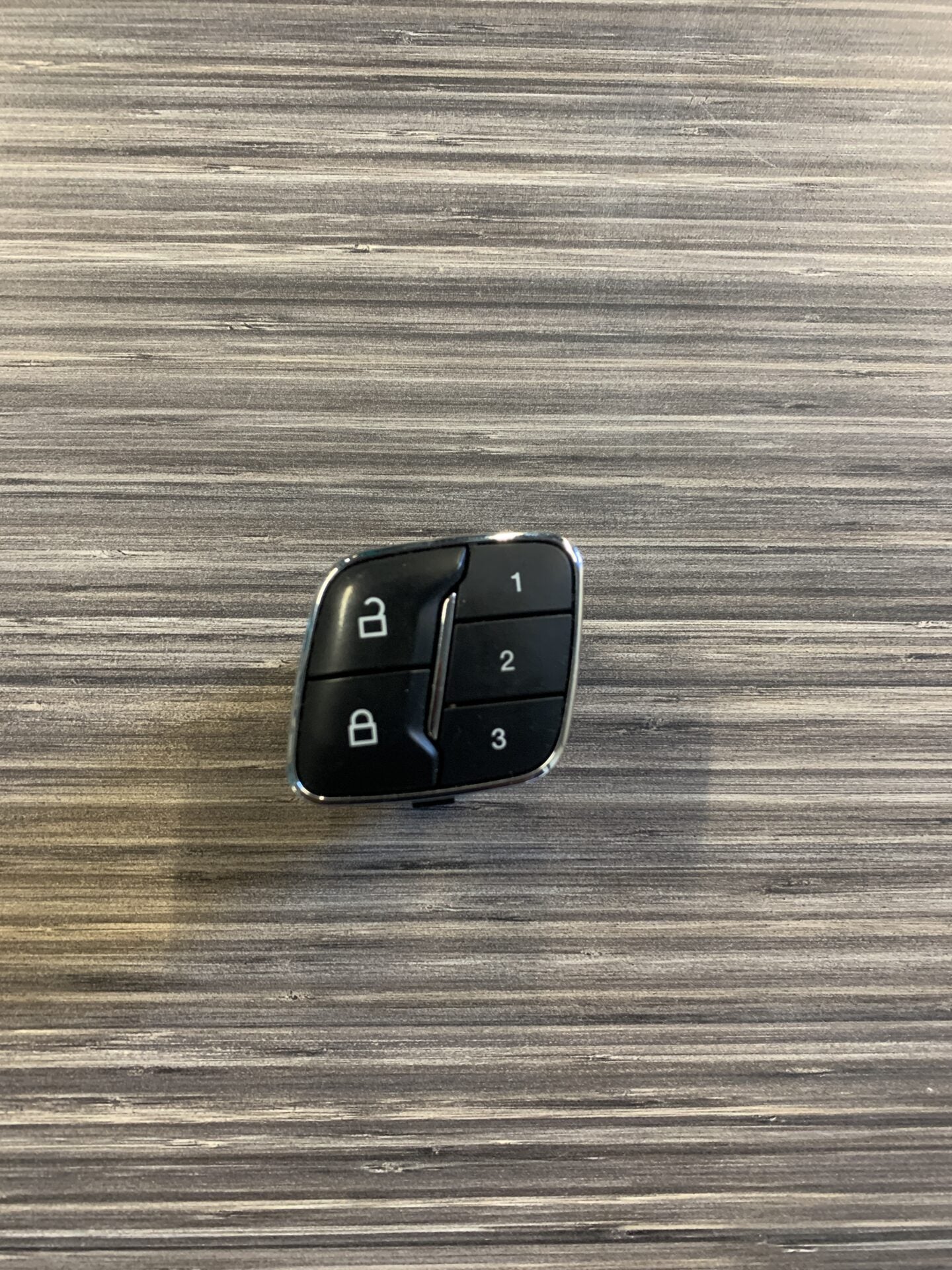 2013 – 2023 FORD F150 / F250 / F350 / F450 / FORD FUSION / ESCAPE / EXPLORER / EXPEDITION / EDGE DRIVER SIDE LOCK SWITCH WITH SEAT MEMORY BB5T14776AC3JA6
