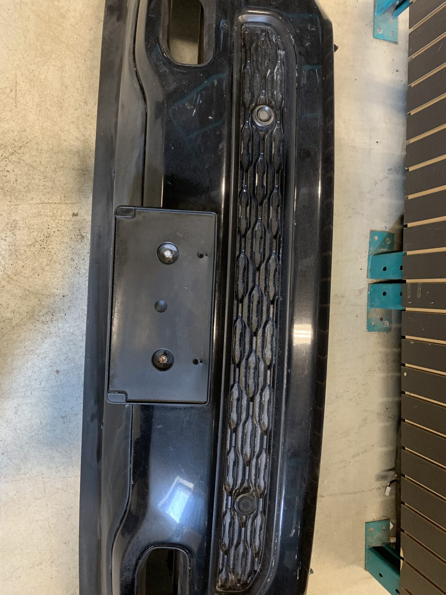 2019 - 2024 RAM 1500 FRONT BUMPER COMPLETE WITH FOG LIGHT CH1002406