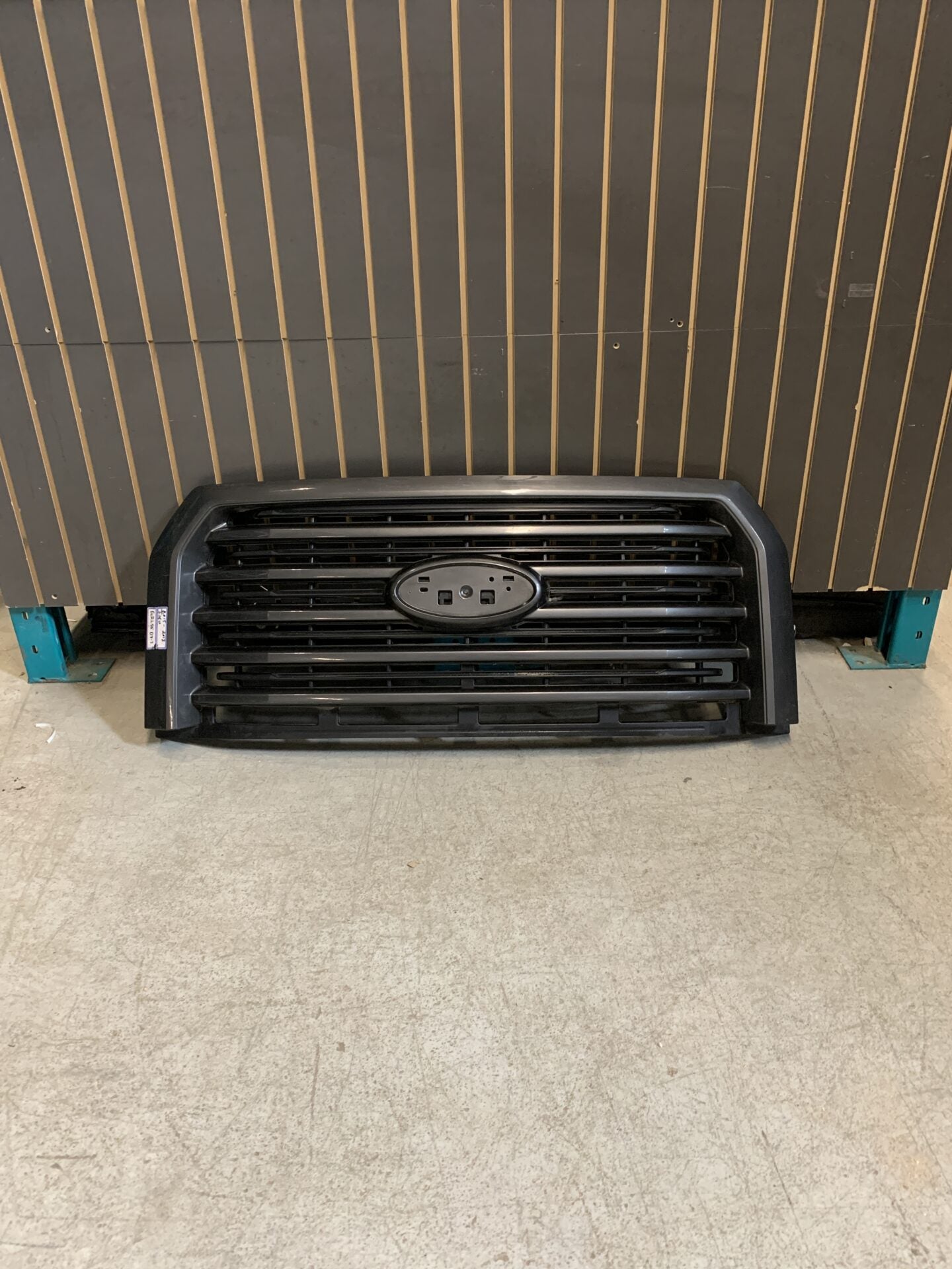 2015 - 2017 FORD F150 FRONT PAINTED GRILLE OEM GL3J-8200-BAW