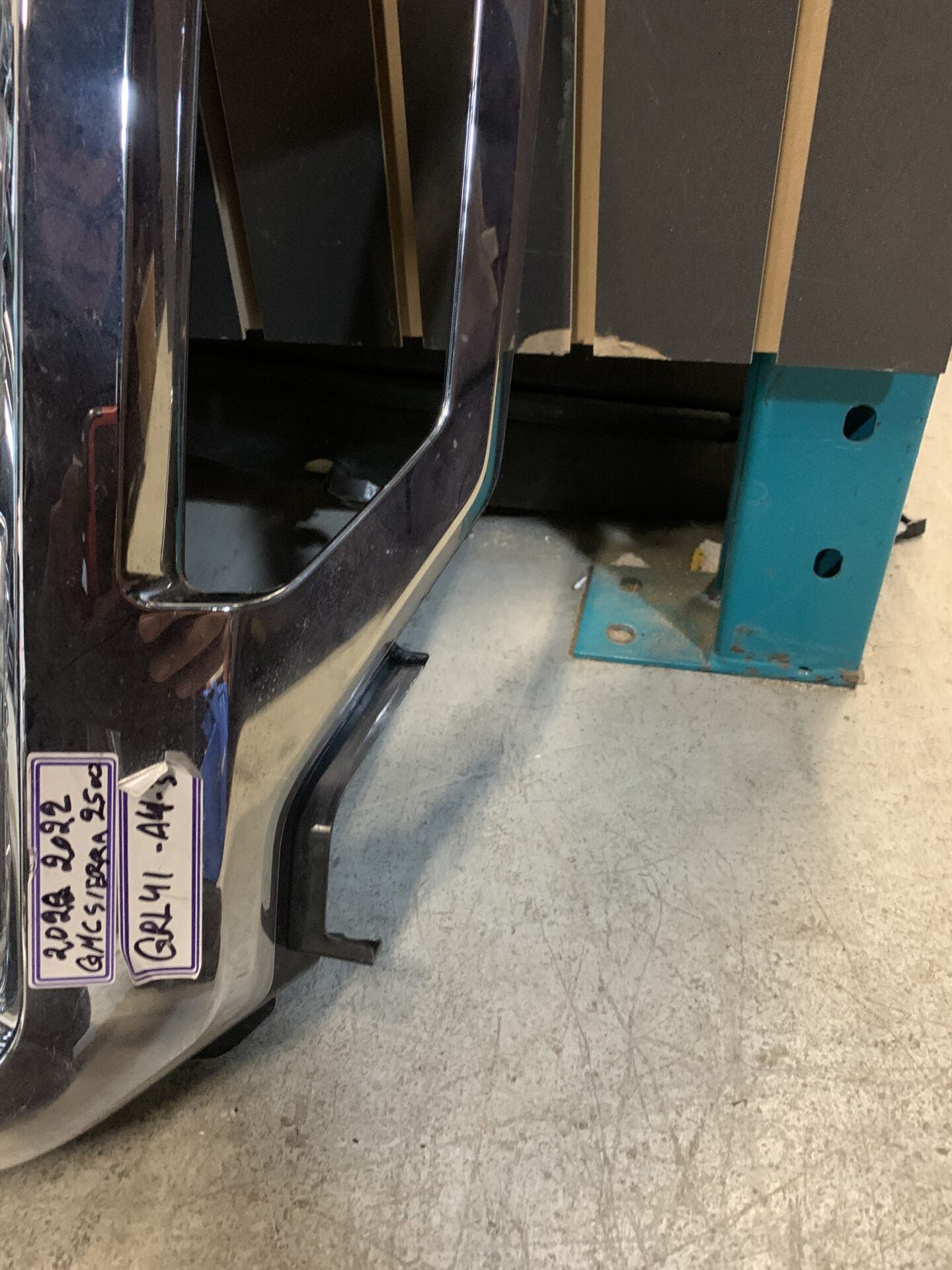 CALANDRE AVANT CHROMÉE GMC SIERRA DENALI 2500 / 3500 2020 - 2022 84691993