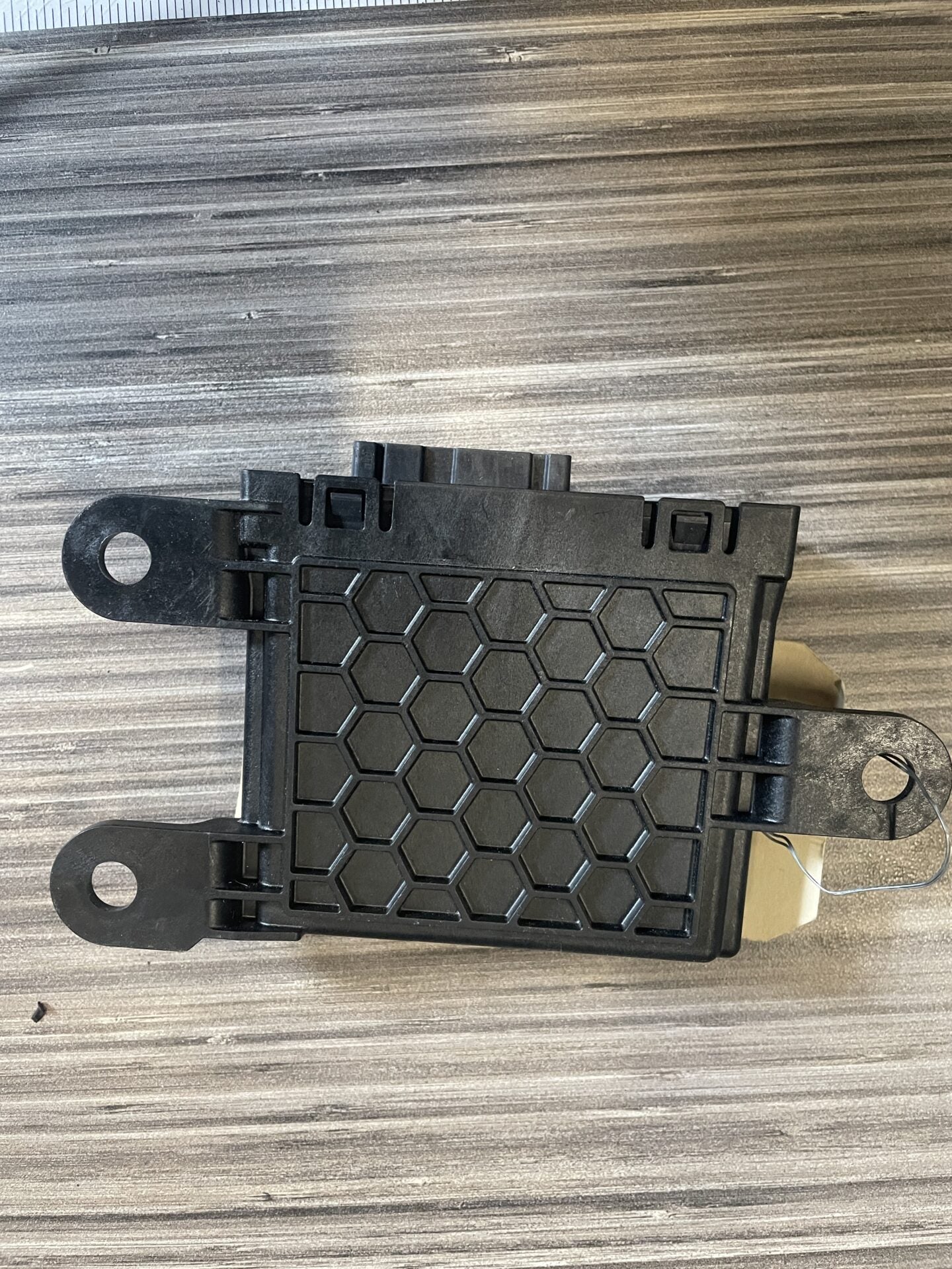 2018 - 2022 RAM 1500 2500 PARKING ASSIST CONTROL MODULE 068403887AB