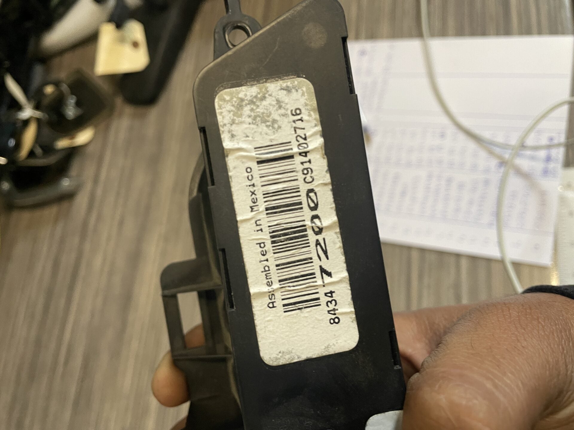 2014 - 2019 GMC SIERRA / CHEVY SILVERADO 1500 2500 3500 VEHICLE STABILITY CONTROL SYSTEM SWITCH 84347200