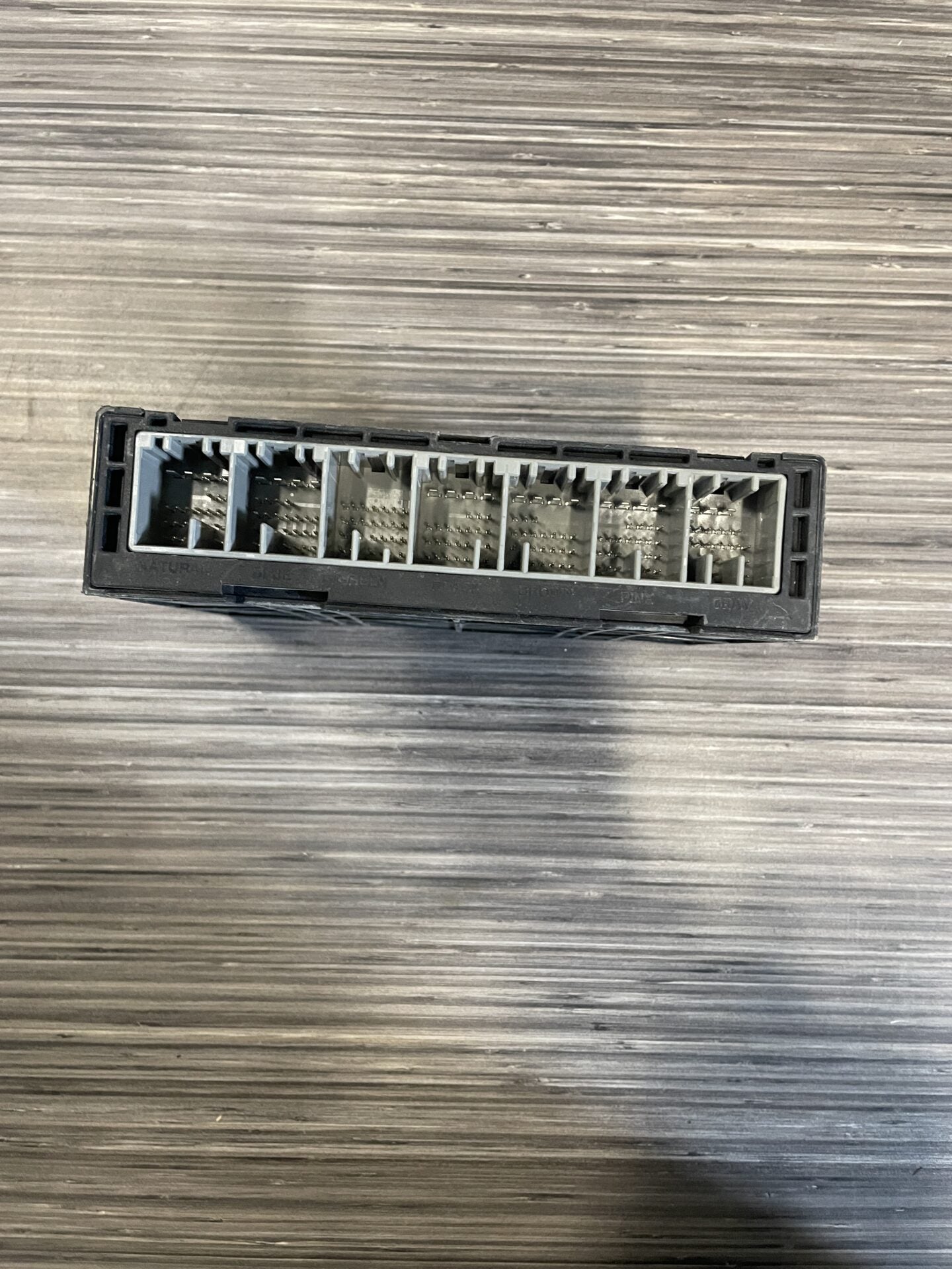 2014 - 2020 GMC SIERRA / CHEVY SILVERADO / CADILLAC XTS SILVERADO 1500 BODY CONTROL MODULE 13521450