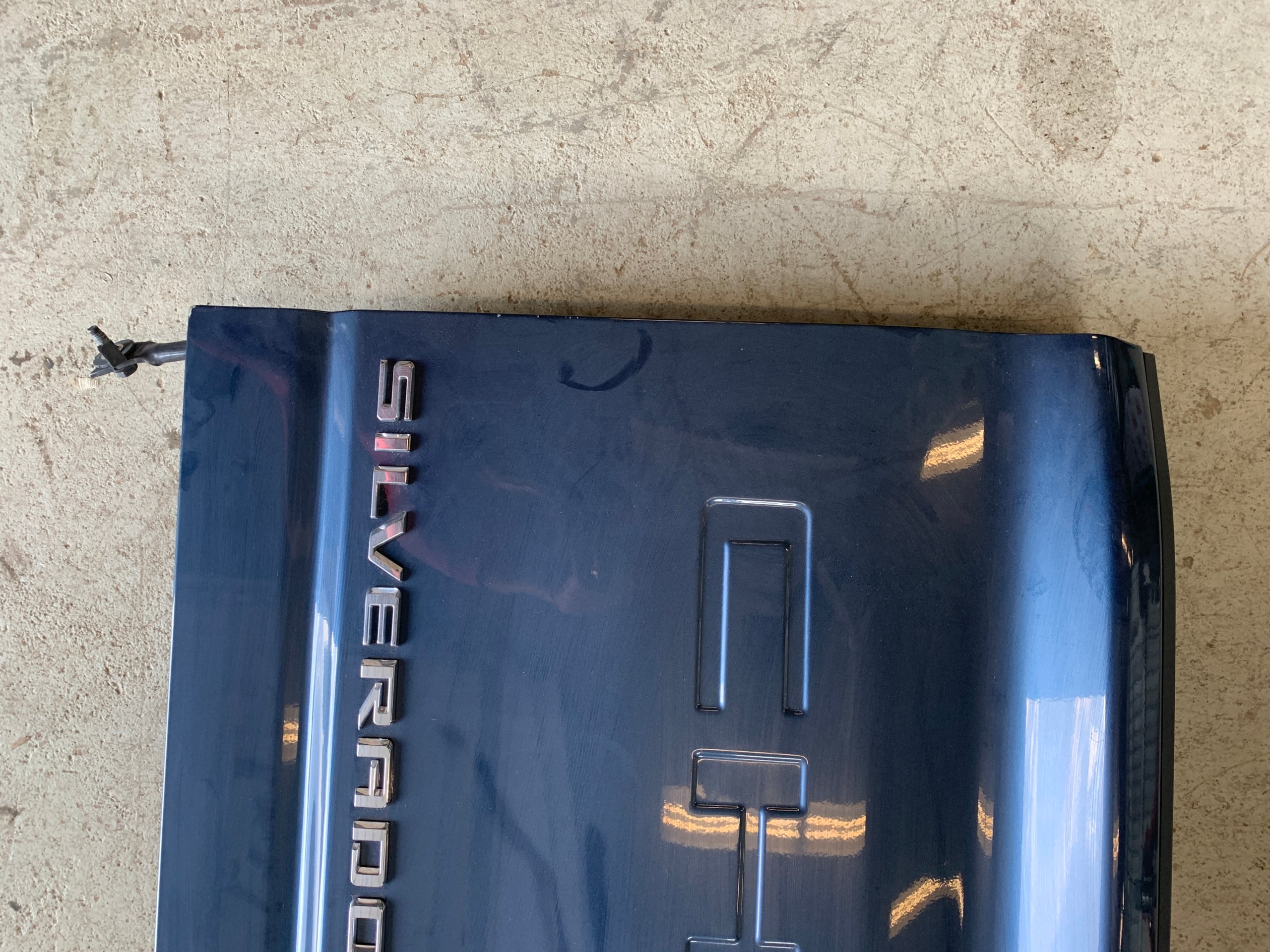 2019 - 2024 CHEVY SILVERADO 2500 / 3500 OEM NEW TAILGATE 
