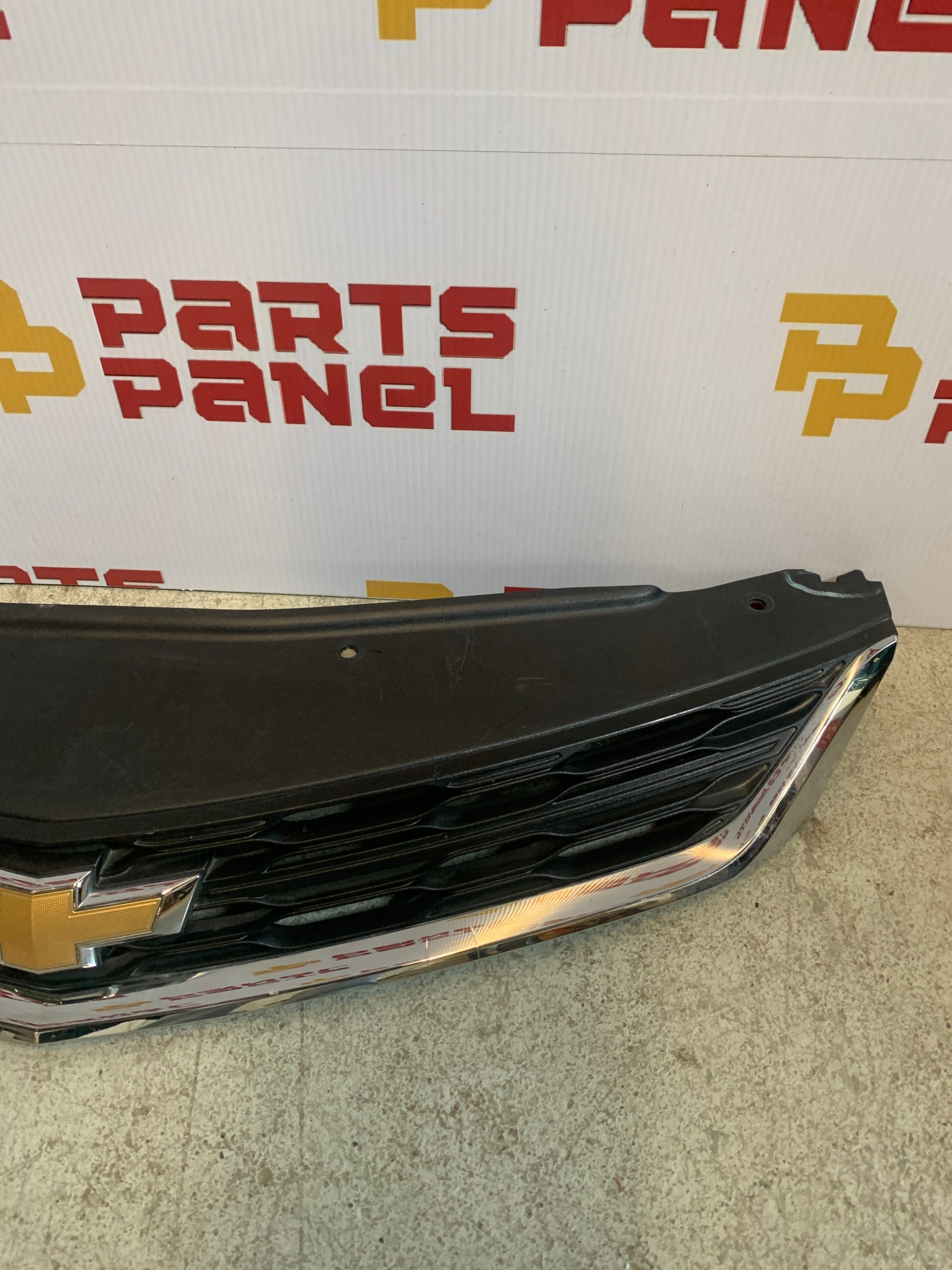 2016 - 2018 CHEVY CRUZE FRONT UPPER GRILLE GM3092Y10