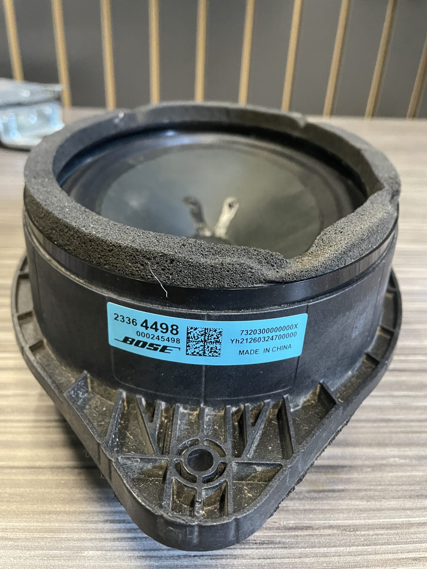 2019 - 2024 GMC SIERRA / CHEVY SILVERADO / CADILLAC ESCALADE BOCINA DE PUERTA DELANTERA 23364498