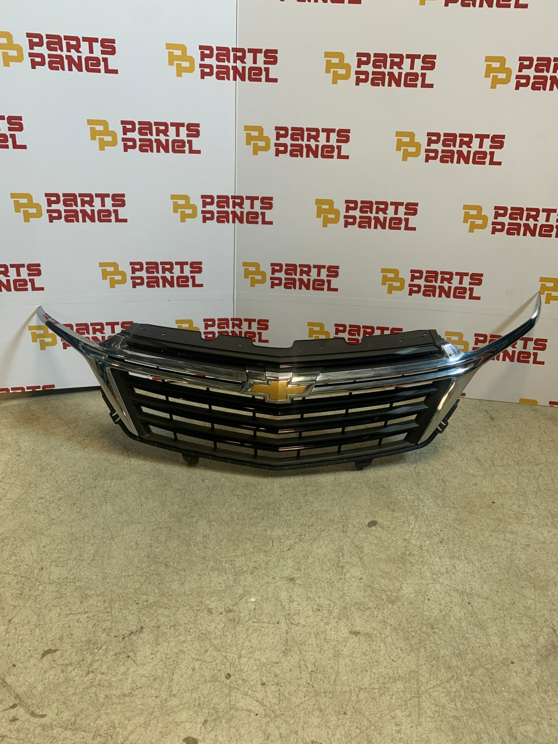 2022 - 2023 CHEVY EQUINOX RS FRONT GRILLE GM628 2C10 CA14