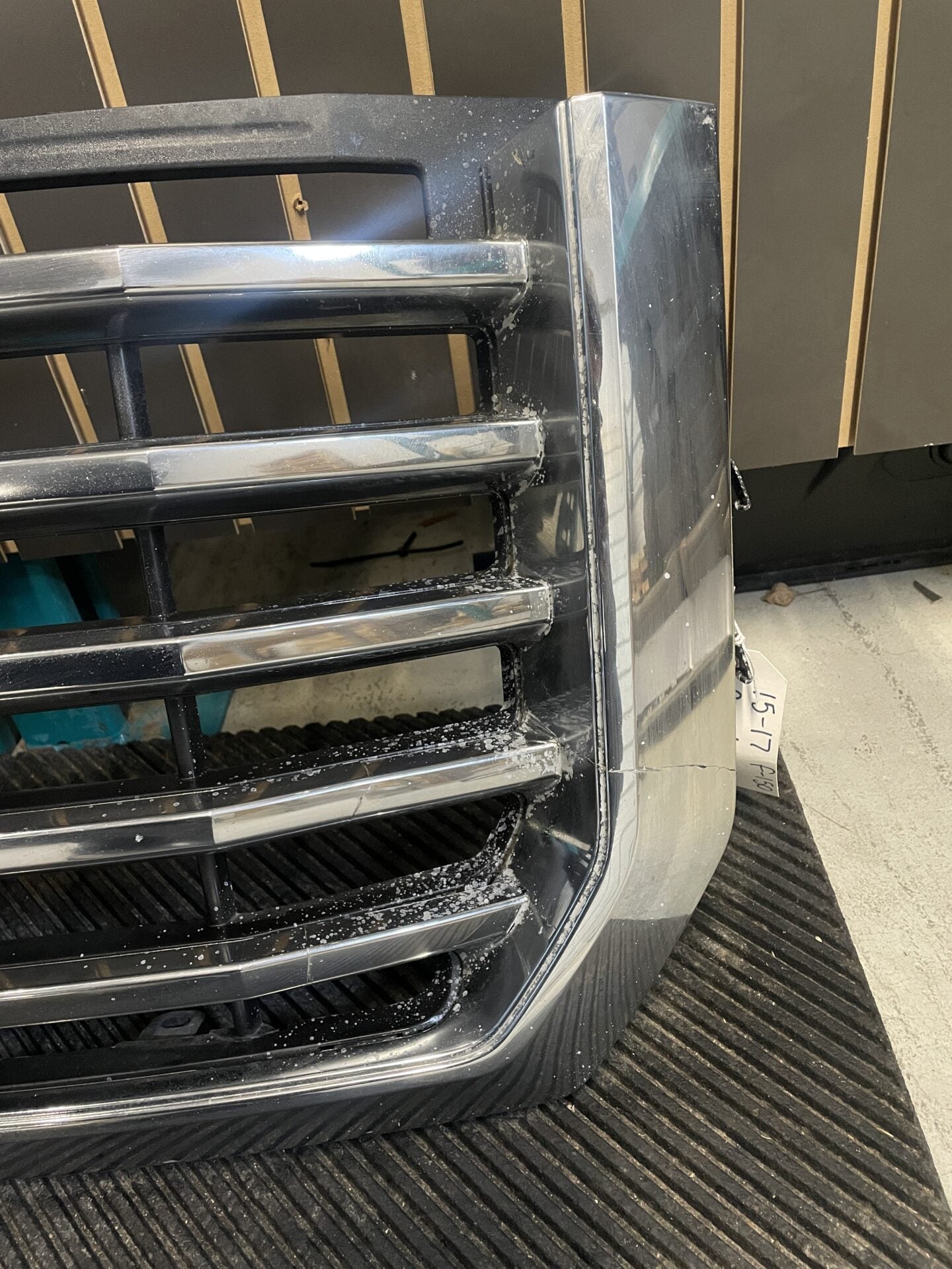 2015 - 2017 FORD F-150 CHROME GRILLE FD217-1C00-CA00
