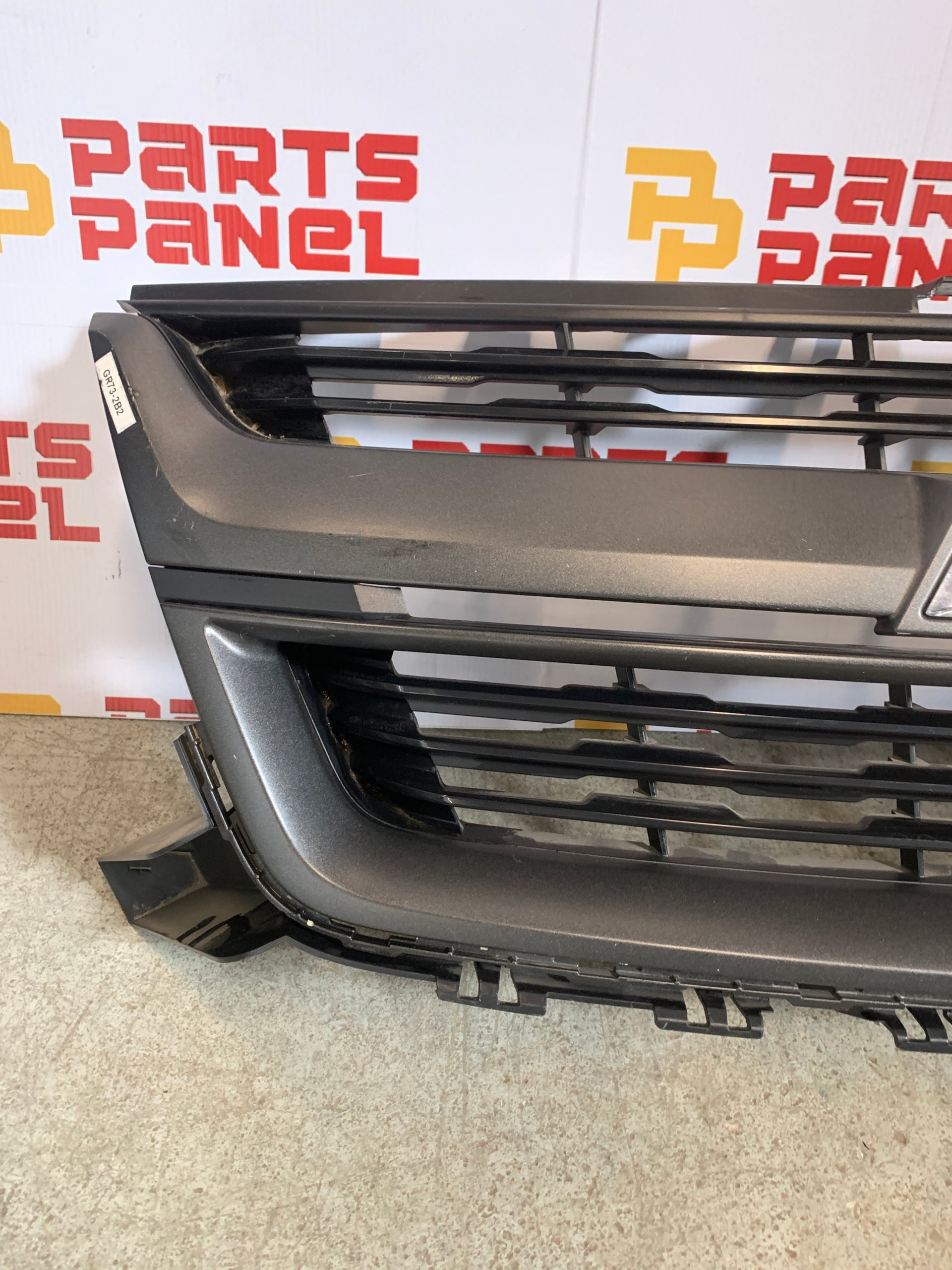 2015 - 2020 CHEVY COLORADO FRONT GRILLE 23451116