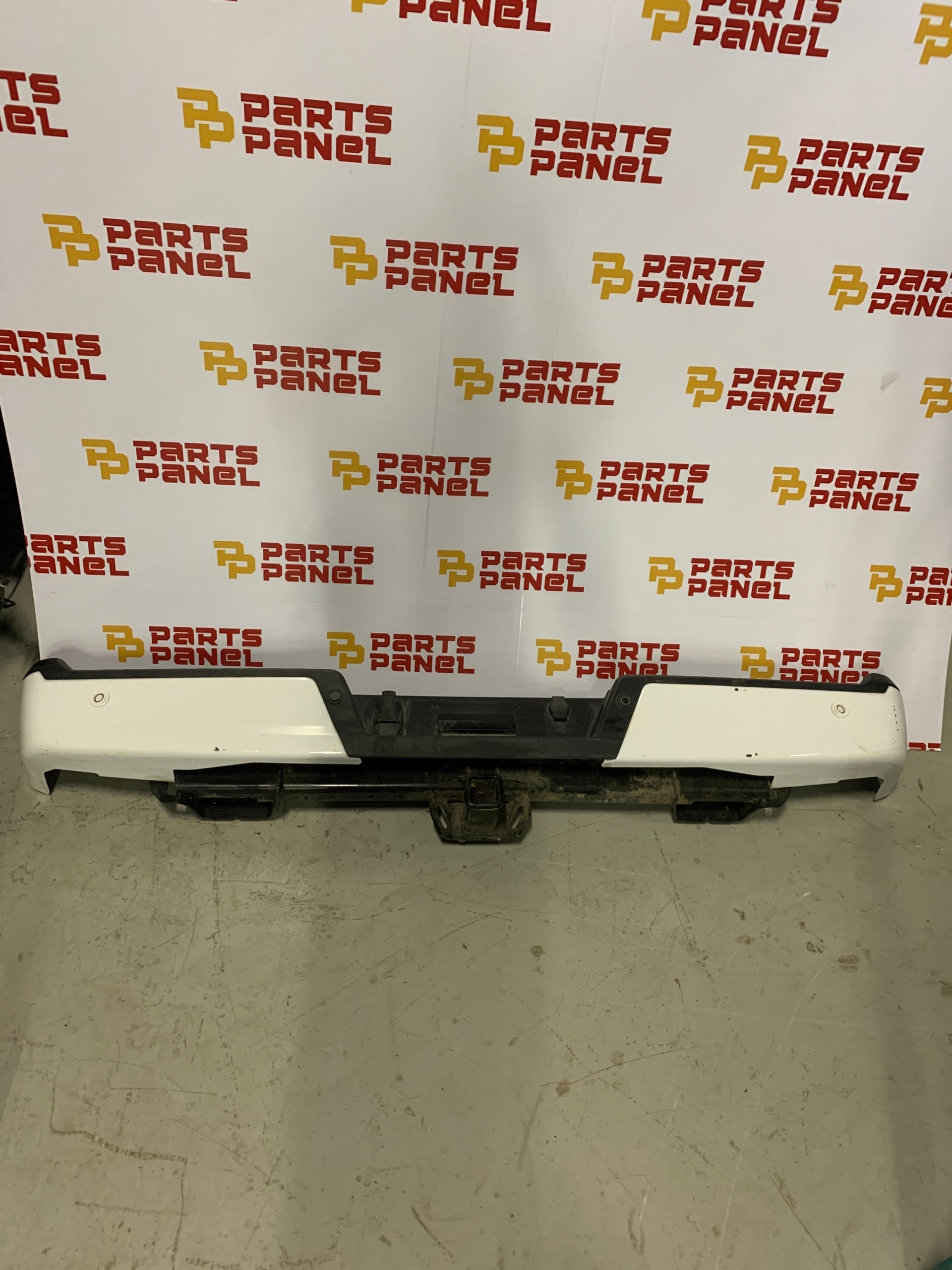 2021 - 2023 FORD F150 OEM PAINTED REAR BUMPER ASSEMBLY 