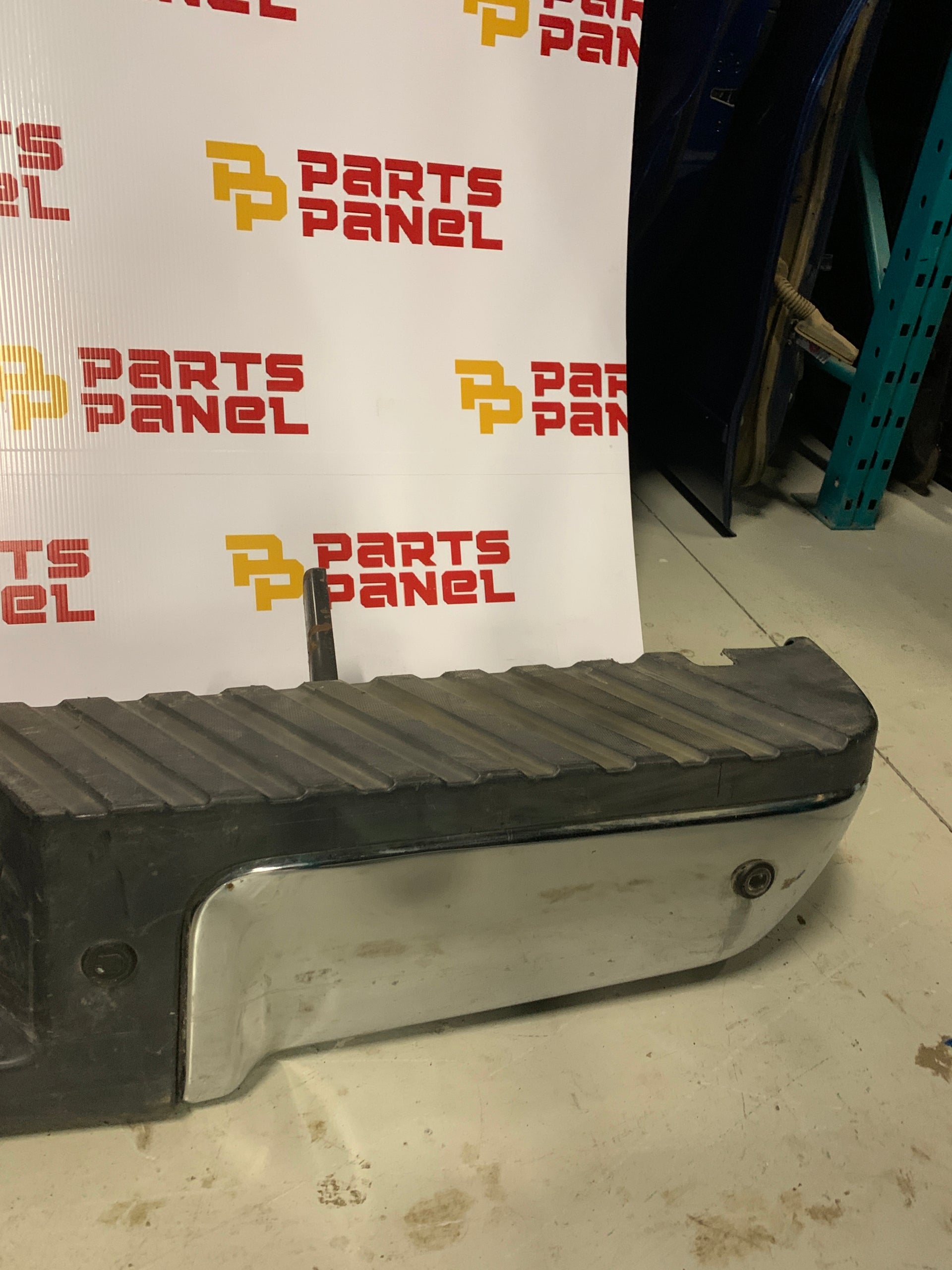 2008 - 2016 FORD F250 / F350 OEM REAR BUMPER CHROME 