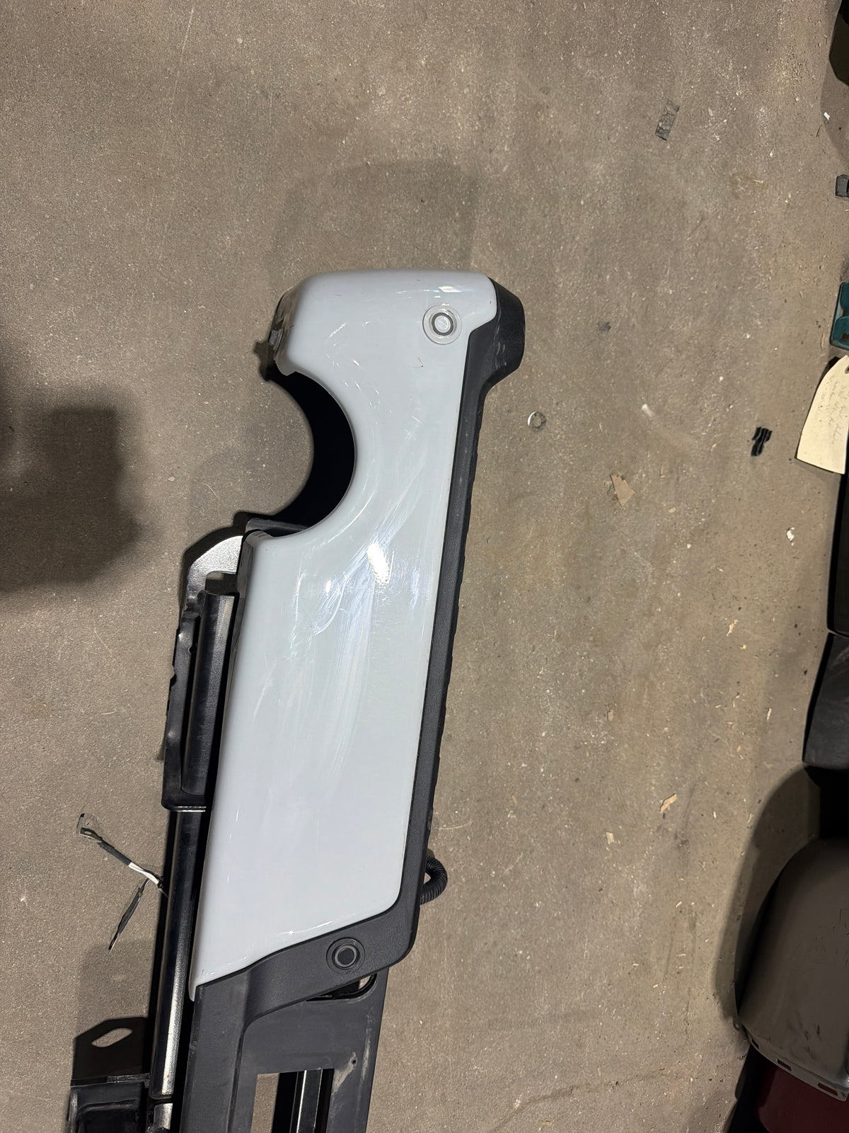 2021 - 2023 FORD F150 OEM PAINTED REAR BUMPER ASSEMBLY OEM USED