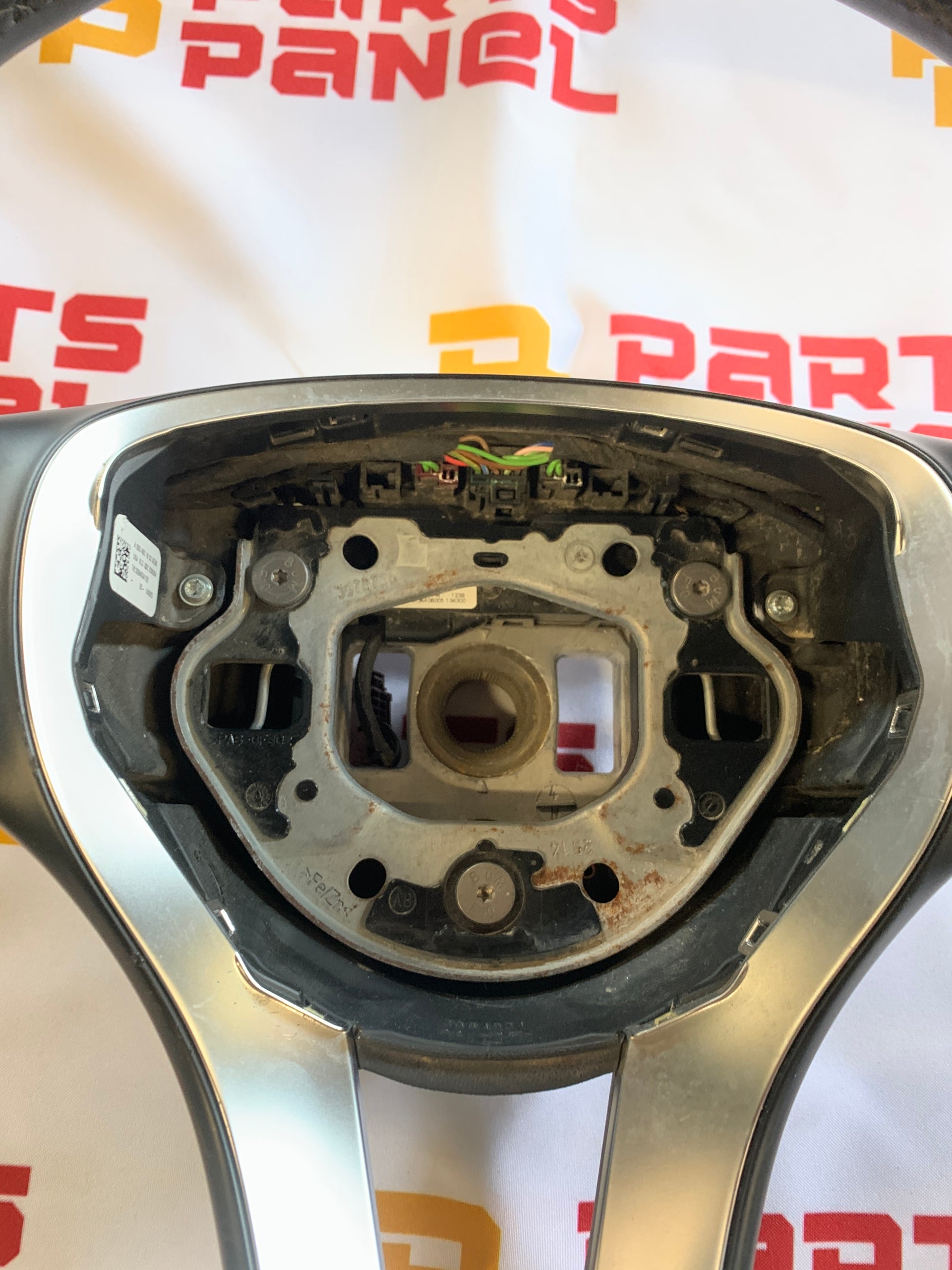 2016 - 2024 MERCEDES GLC300 X253 STEERING WHEEL W/ SWITCHES OEM A00046018039E38