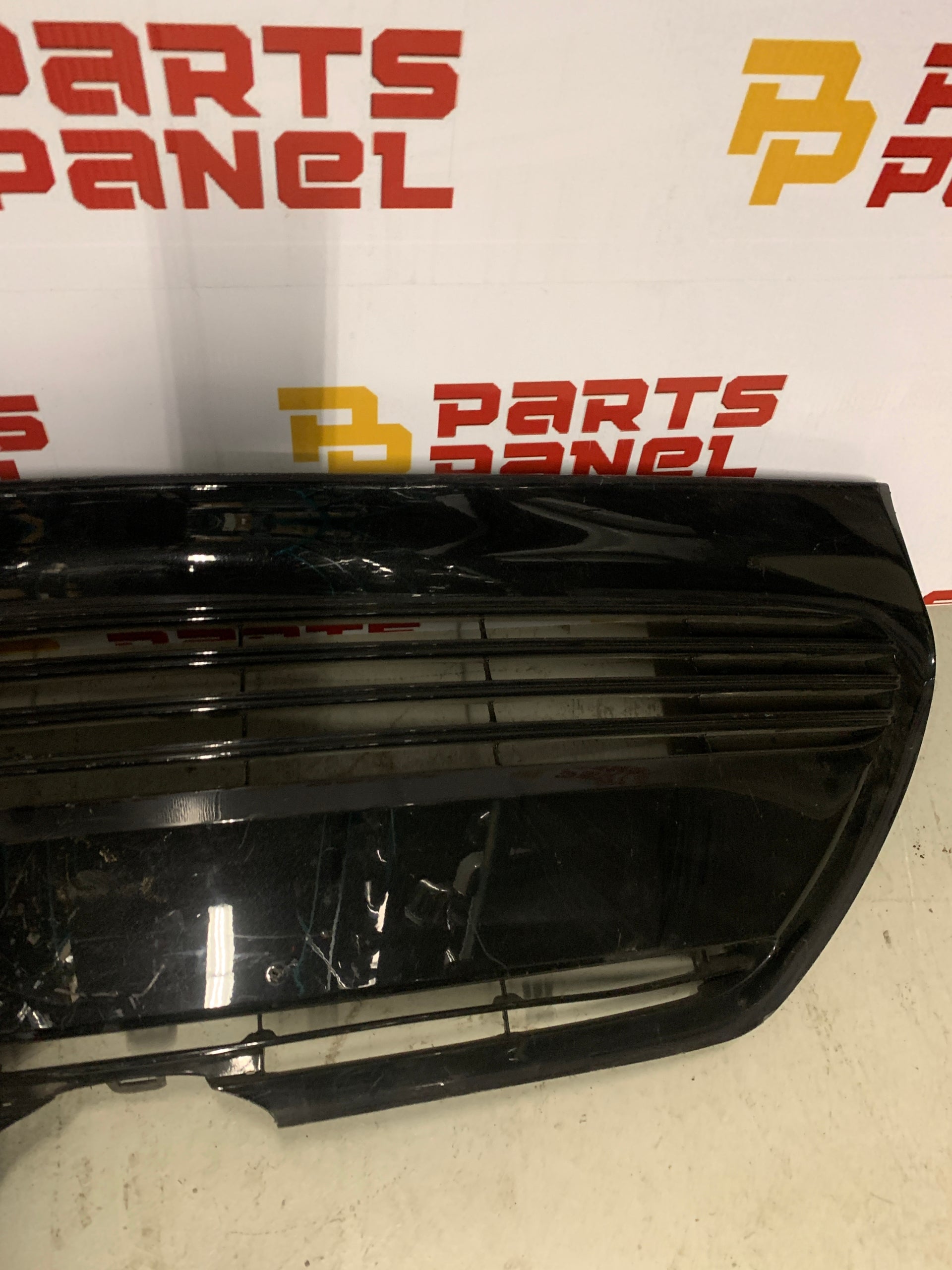 2017 - 2019 TOYOTA COROLLA LOWER GRILLE 53112-02730