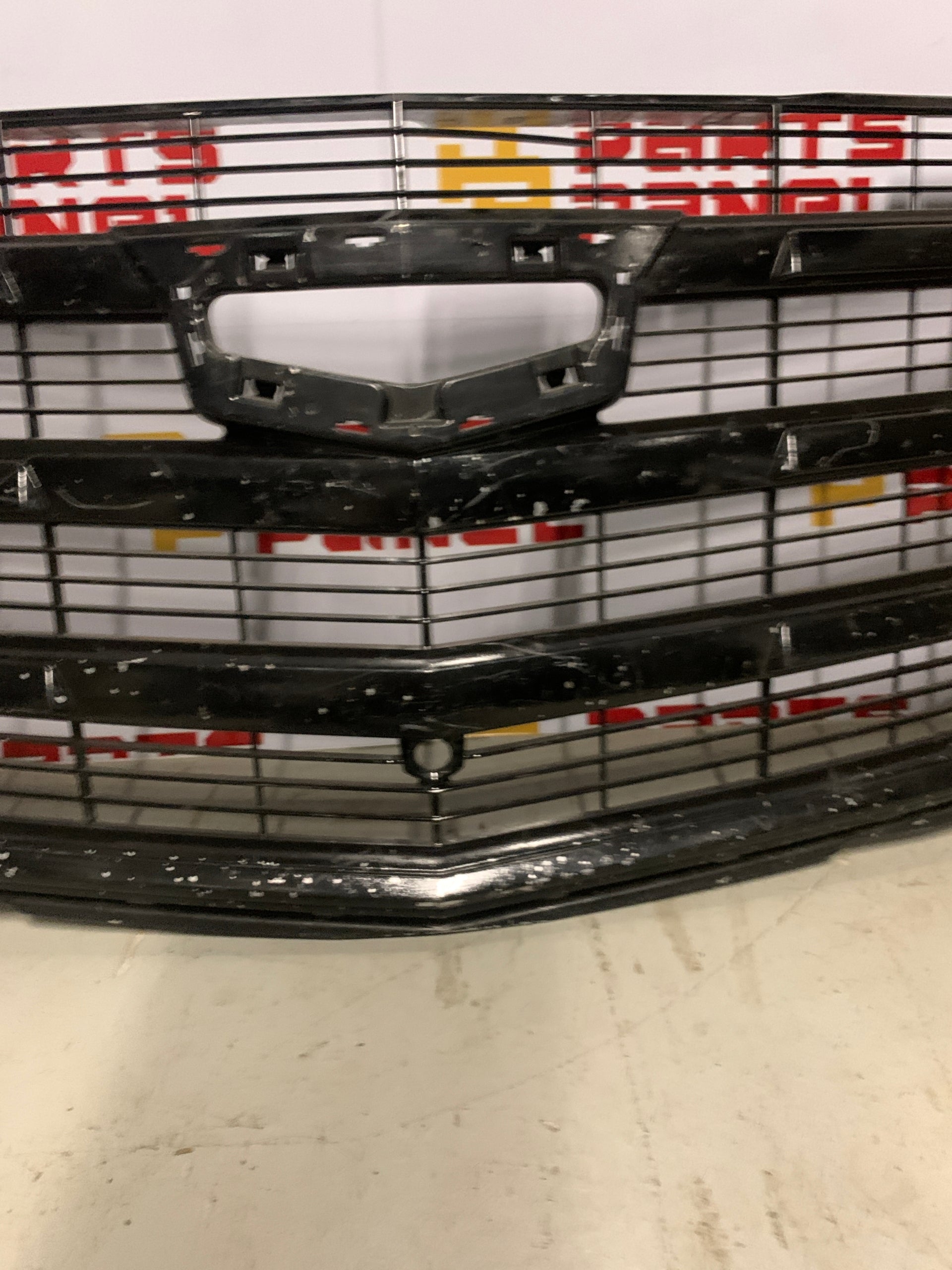 2015 - 2020 CADILLAC ESCALADE FRONT PAINTED GRILLE 23329115